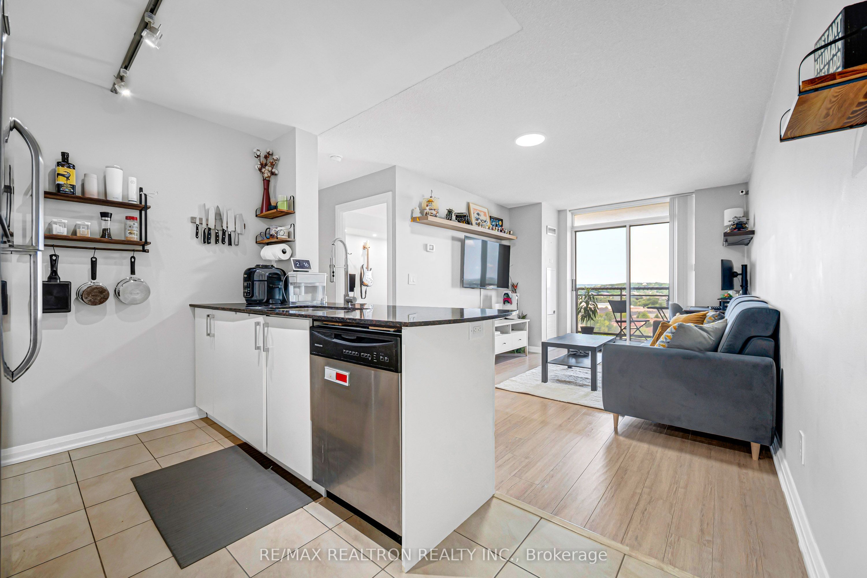 73 King William Crescent Lph01, Richmond Hill, ON L4B 0C2 photo 4