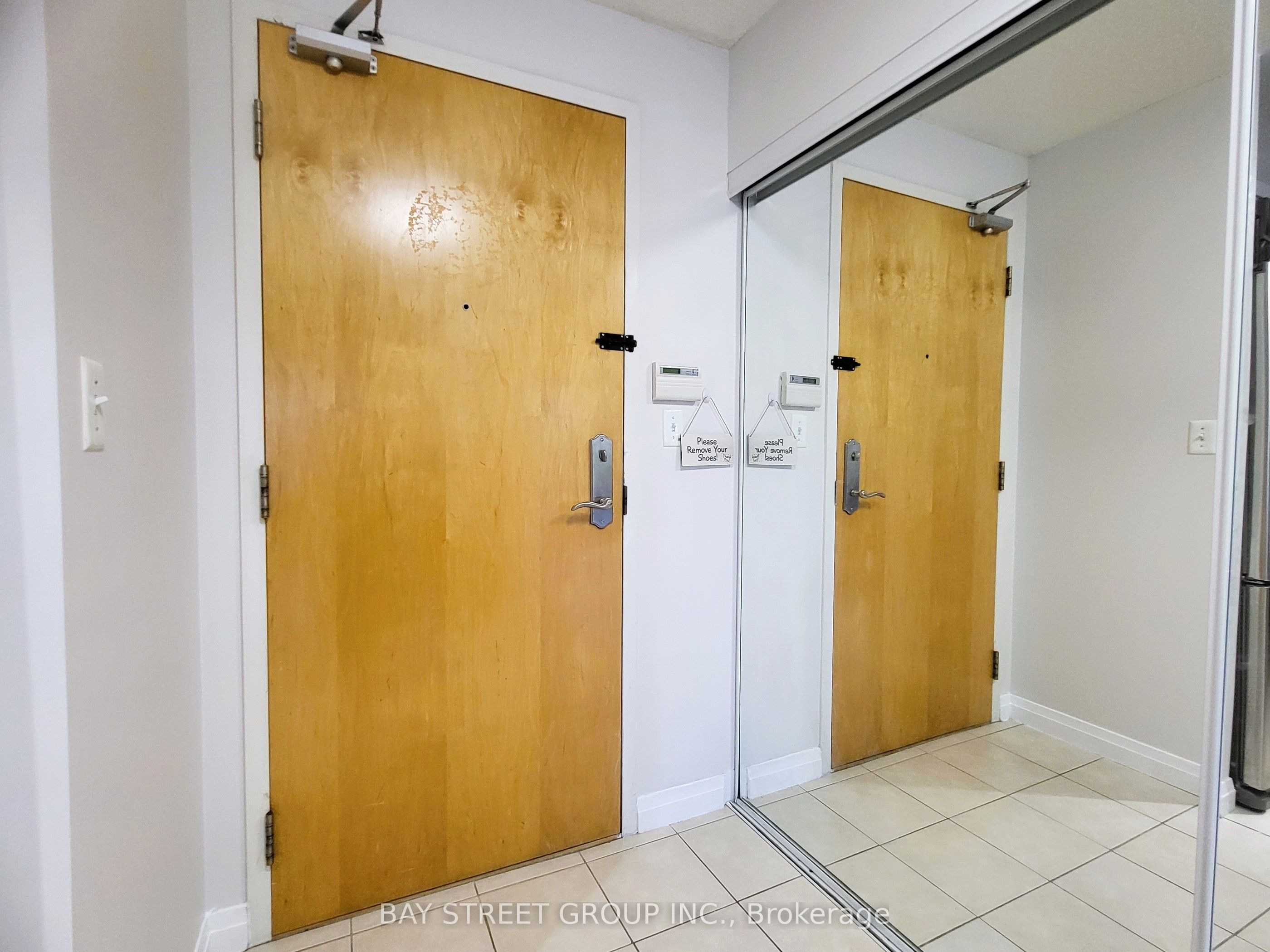 7363 Kennedy Road 209, Markham, ON L3R 1G8 photo 4