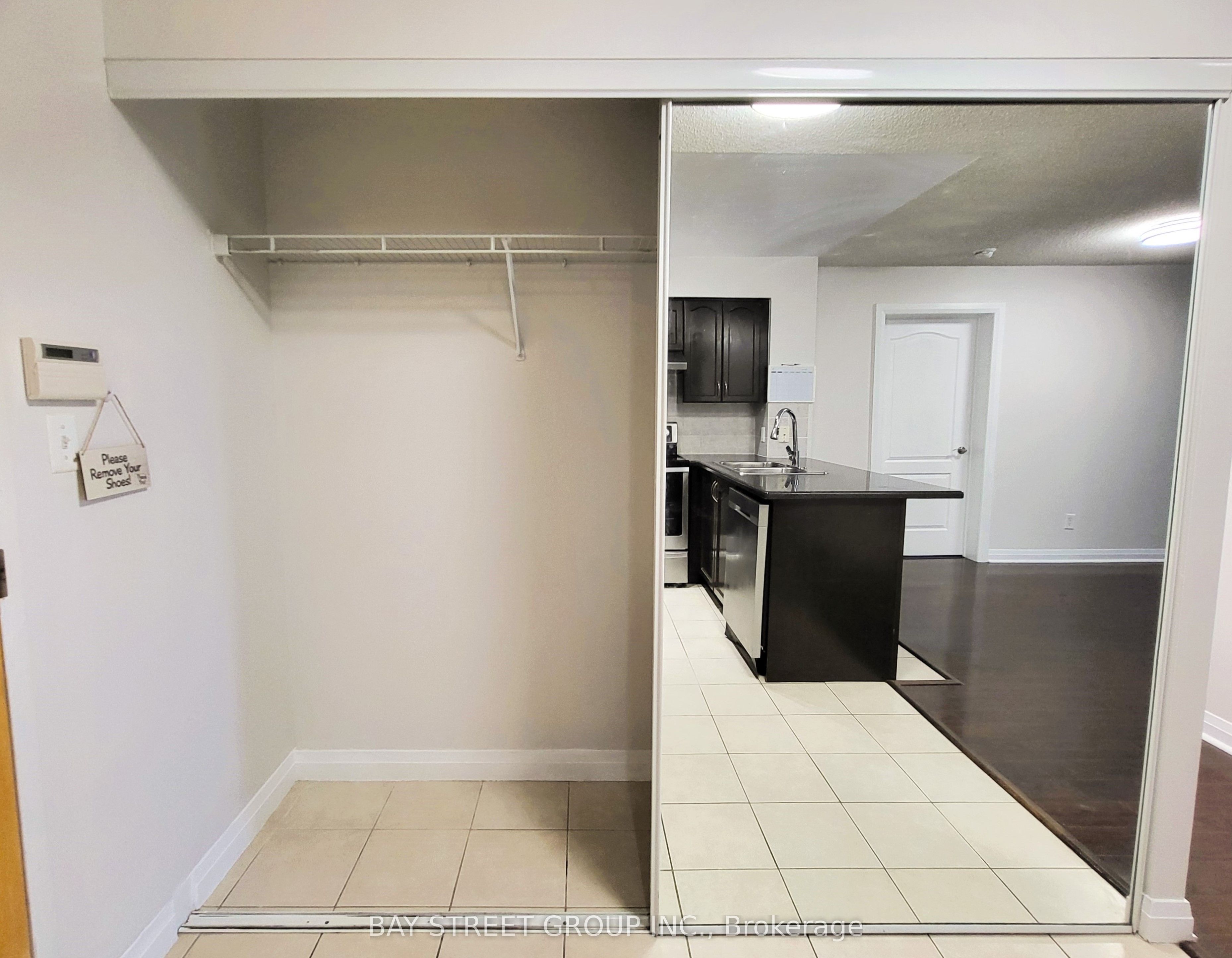 7363 Kennedy Road 209, Markham, ON L3R 1G8 photo 5