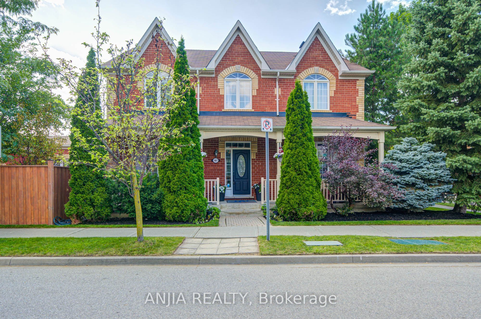 187 Morning Dove Drive, Markham, ON L6B 1L9