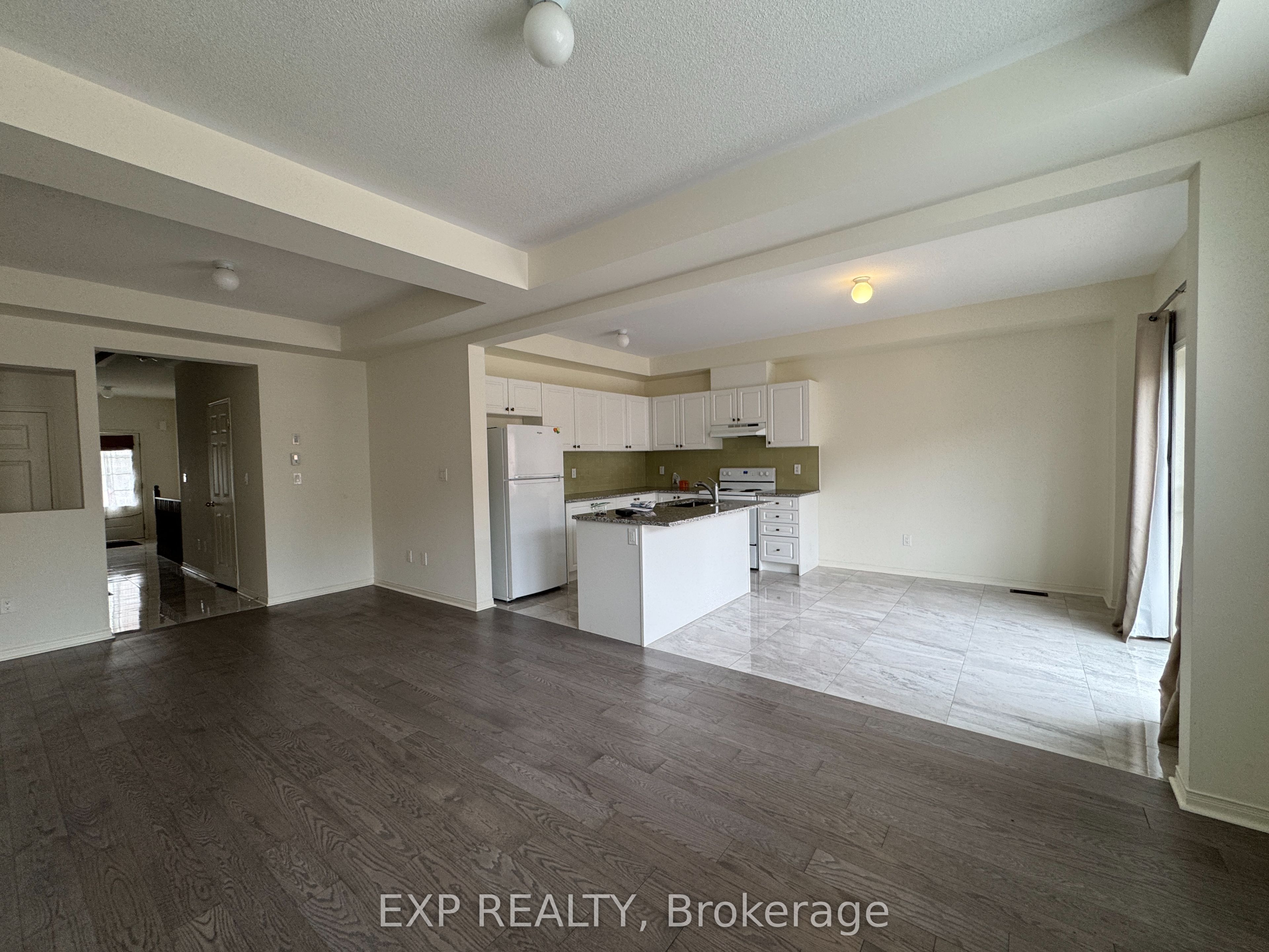 78 Ness Drive, Richmond Hill, ON L4S 1N1 photo 2