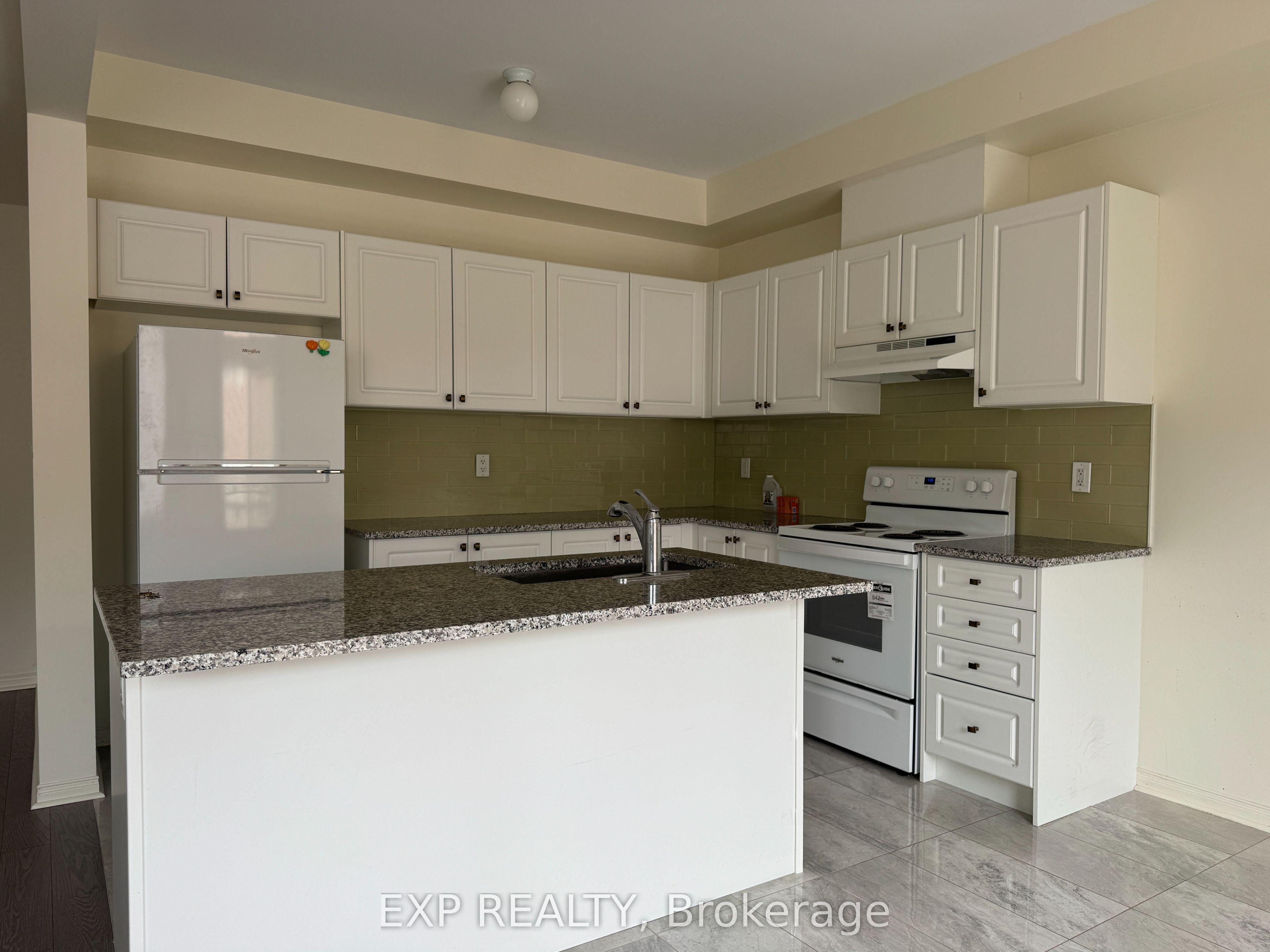 78 Ness Drive, Richmond Hill, ON L4S 1N1 photo 3