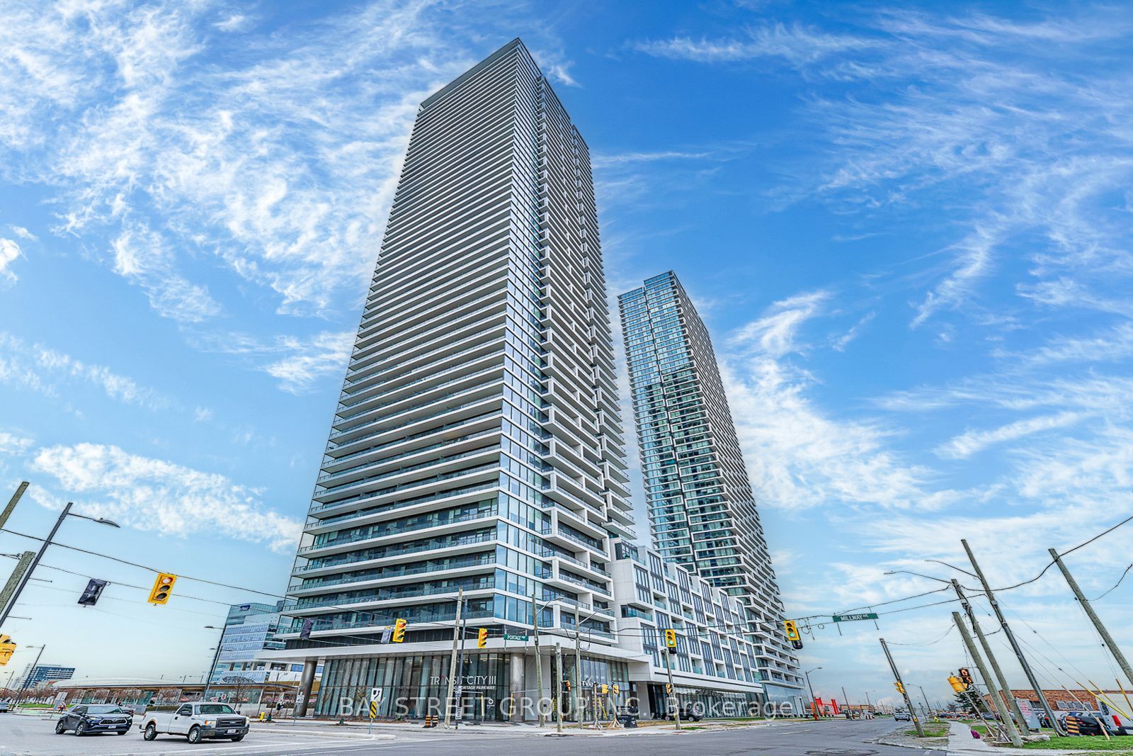 950 Portage Parkway 3111, Vaughan, ON L4K 0J7