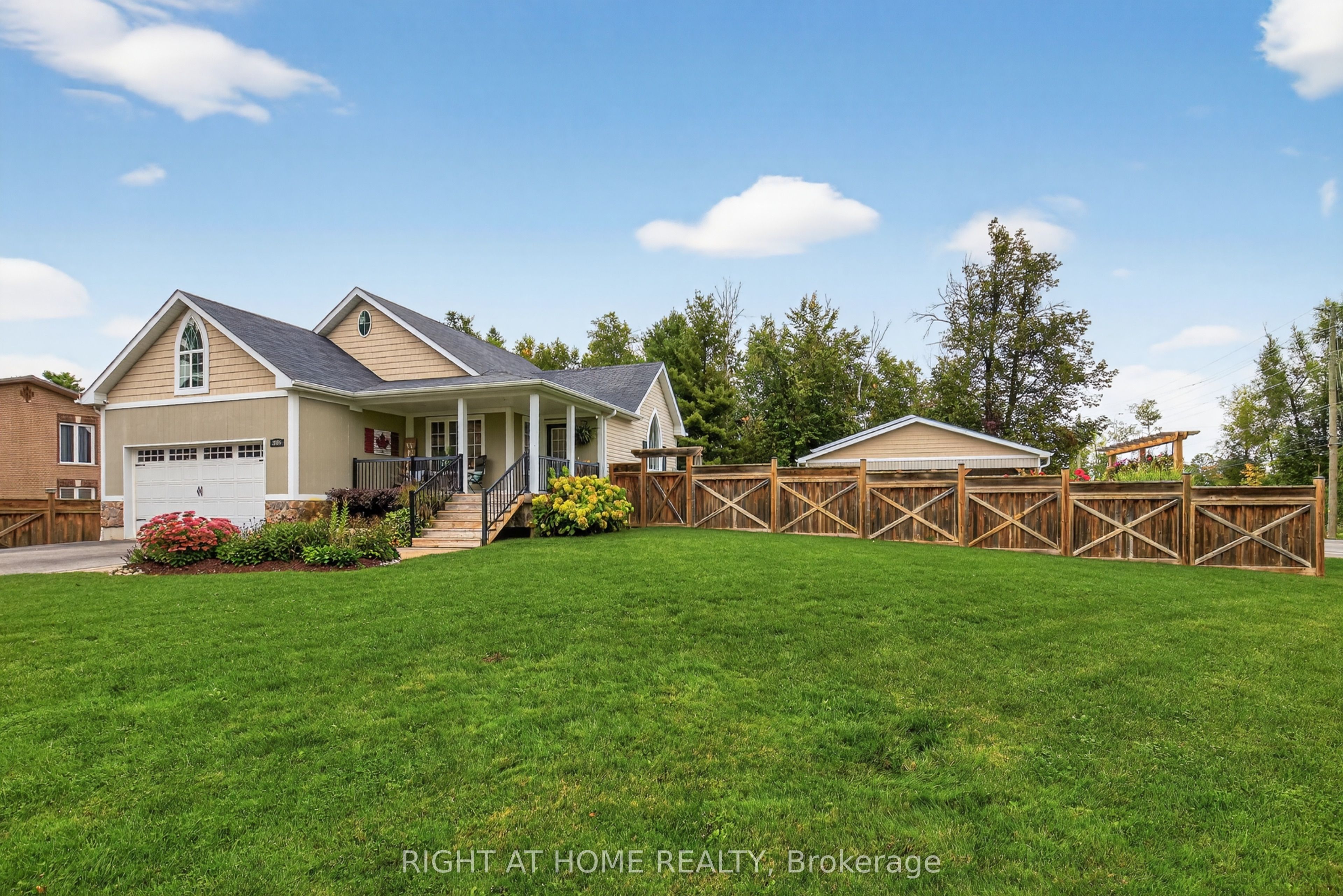 3005 Mason Drive, Innisfil, ON L9S 2J8