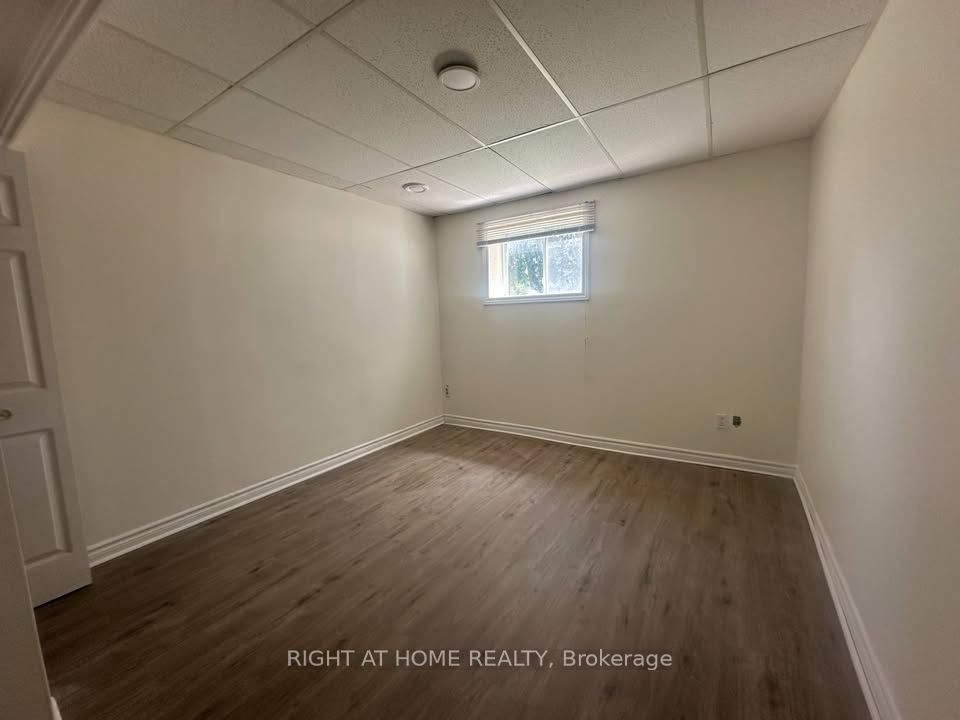 821 10th Line, Innisfil, ON L9S 3N4