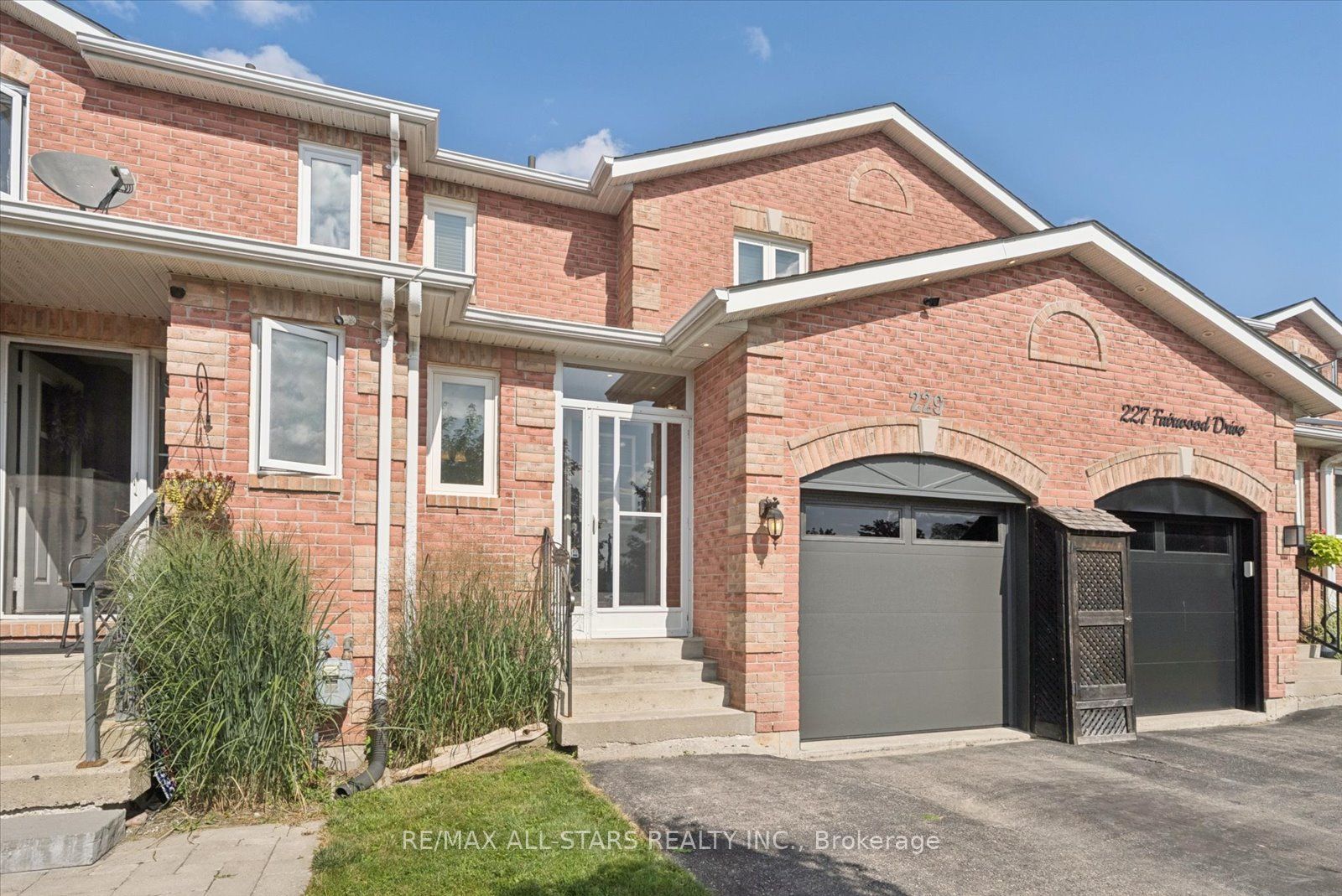 229 Fairwood Drive, Georgina, ON L4P 3Y5 photo 3