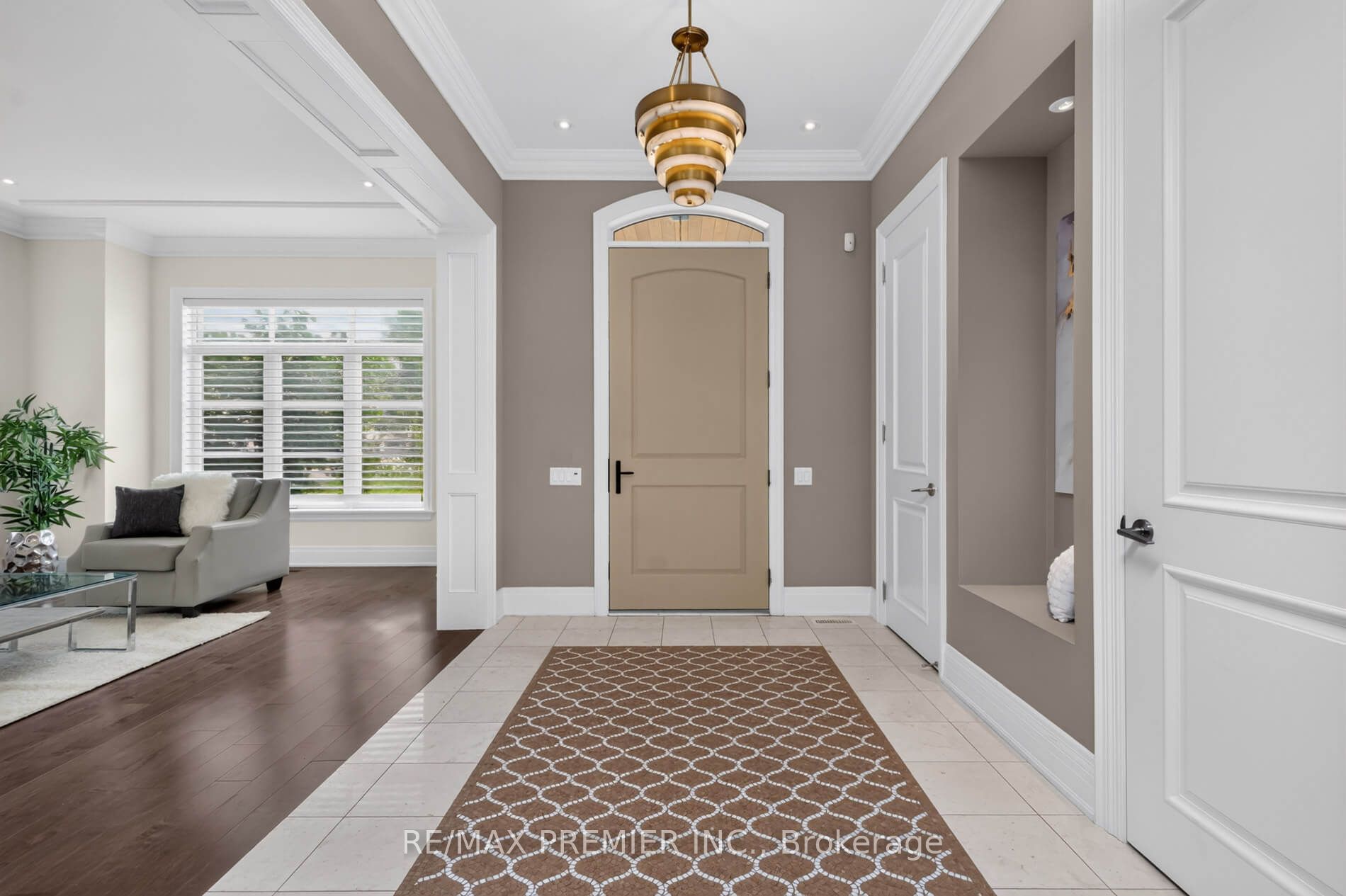 31 Sarracini Crescent, Vaughan, ON L4L 3S9 photo 3