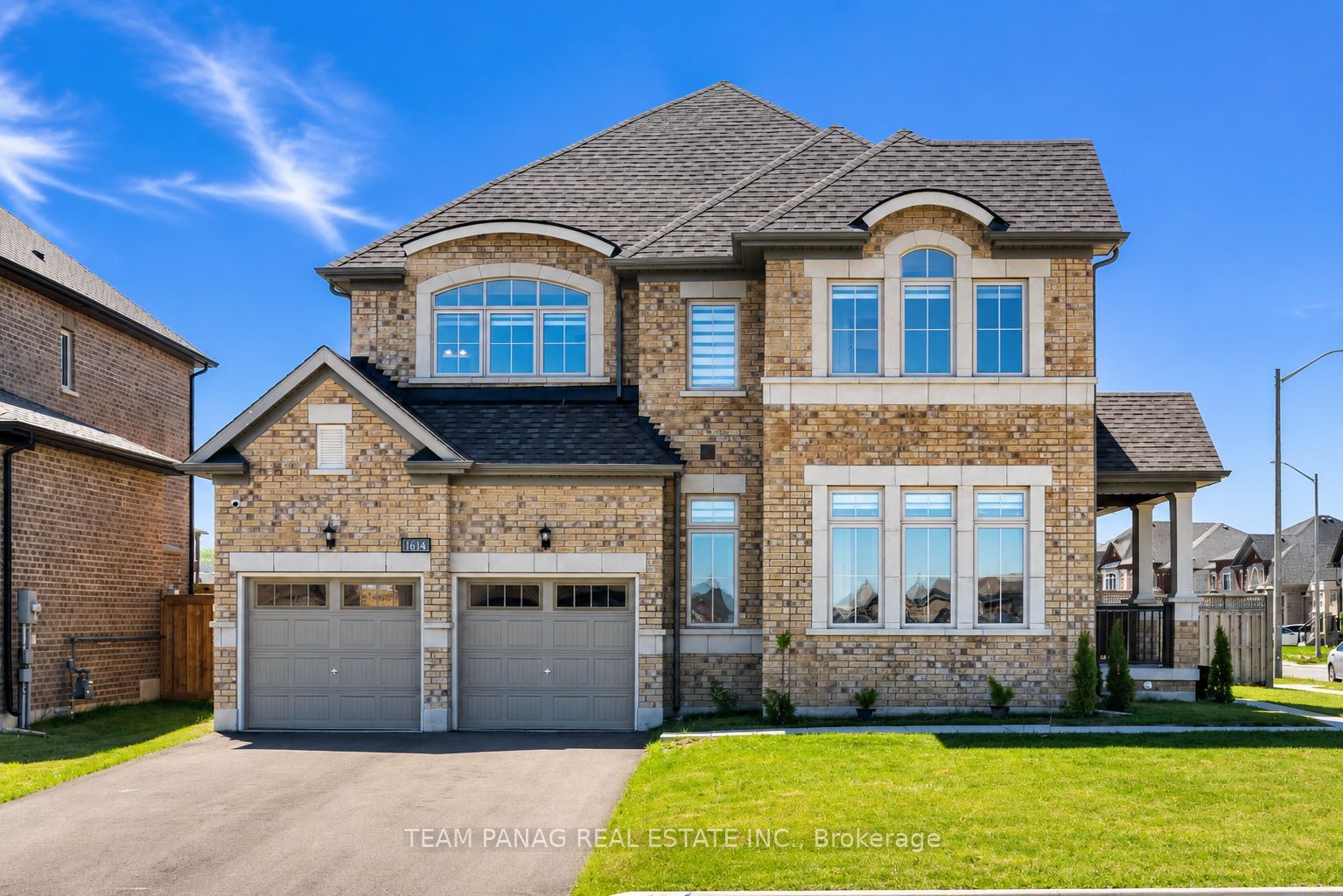 1614 Sharpe Street E, Innisfil, ON L9S 0R1 photo 2