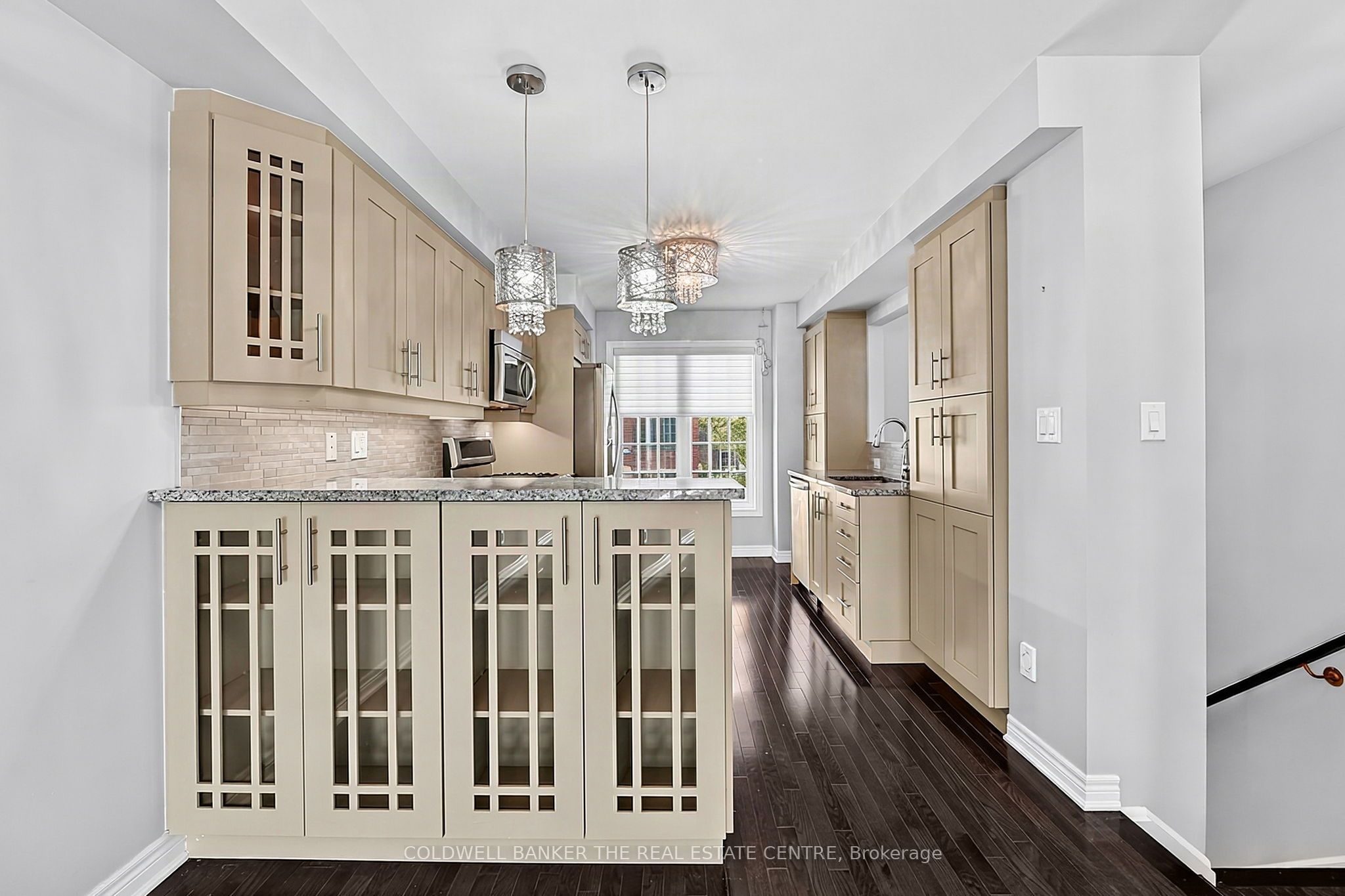 370 Doak Lane, Newmarket, ON L3Y 0A8 photo 4