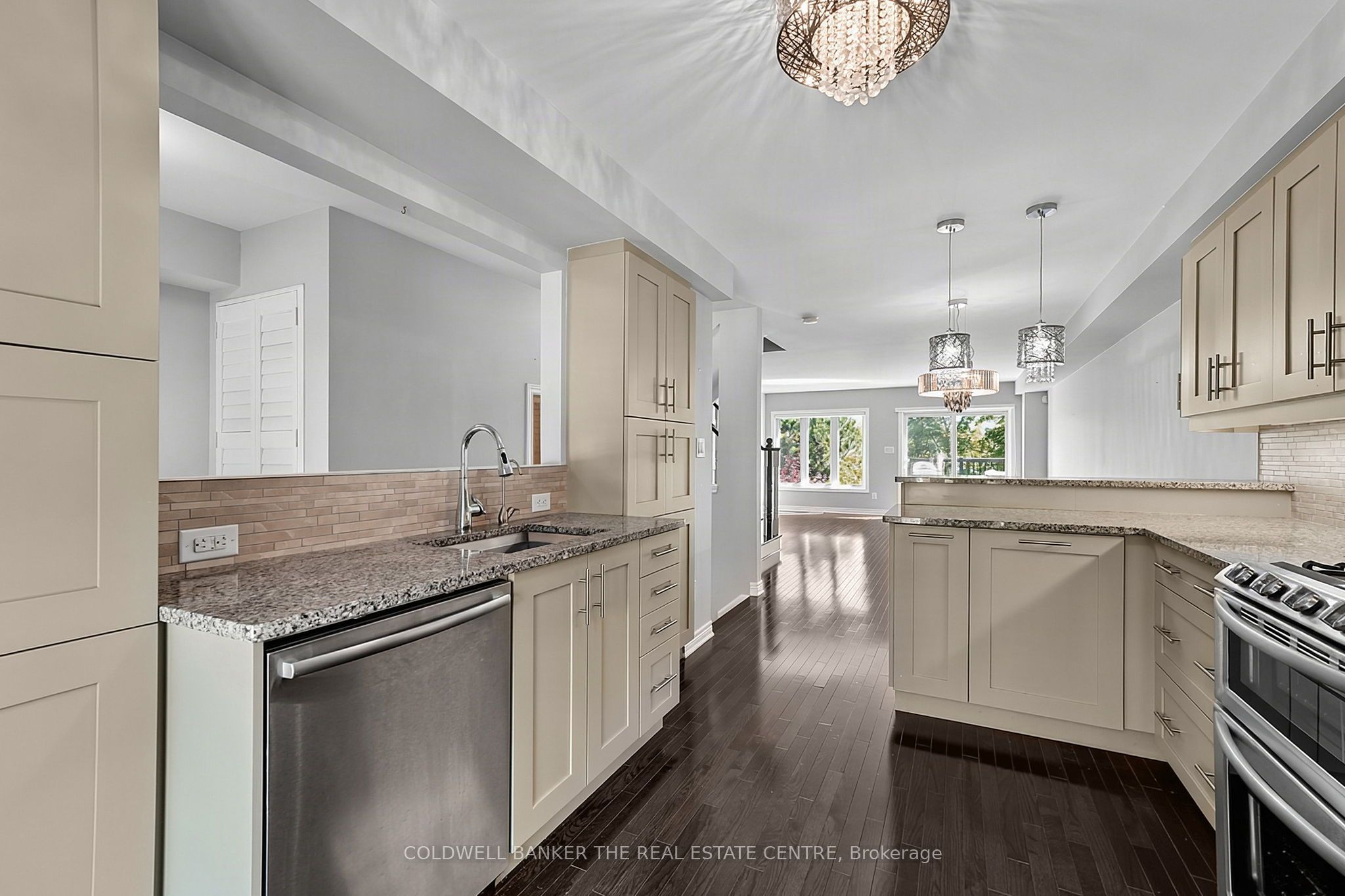 370 Doak Lane, Newmarket, ON L3Y 0A8 photo 5