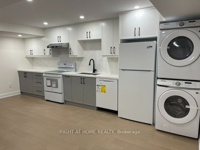38 Mindanao Avenue Bsmt, Markham, ON L6C 3T5 photo 2