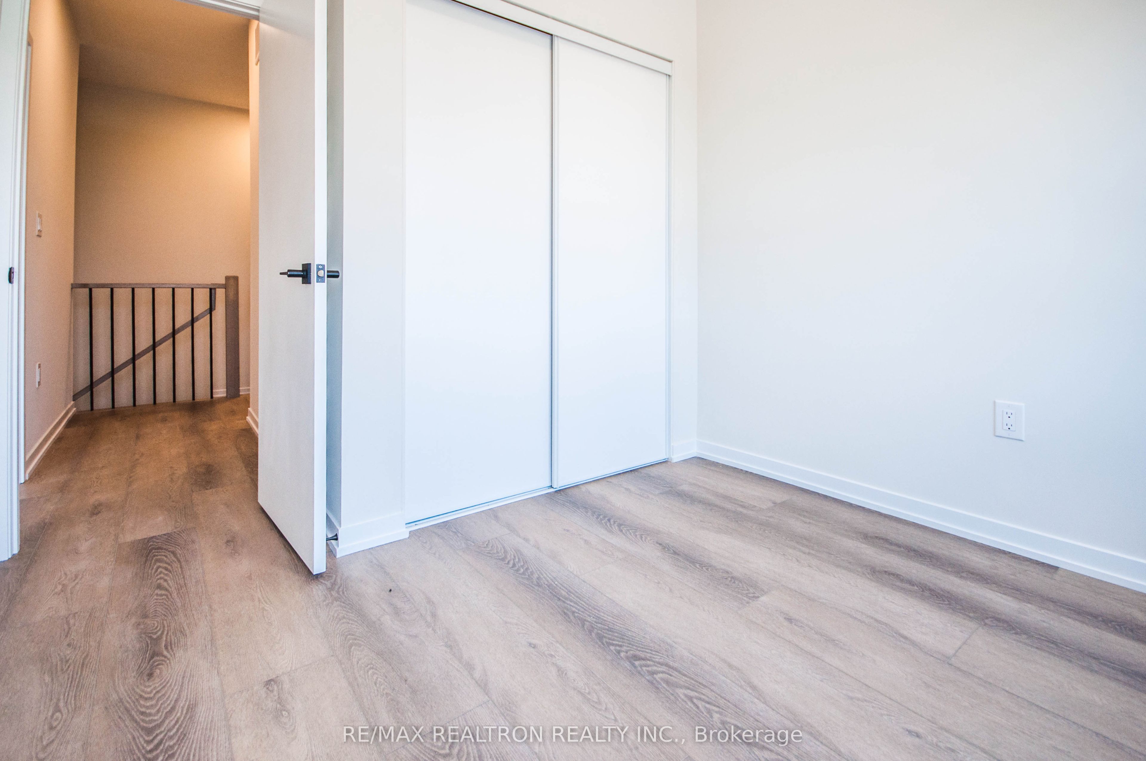 68 Matawin Lane, Richmond Hill, ON L4B 0H8 photo 4