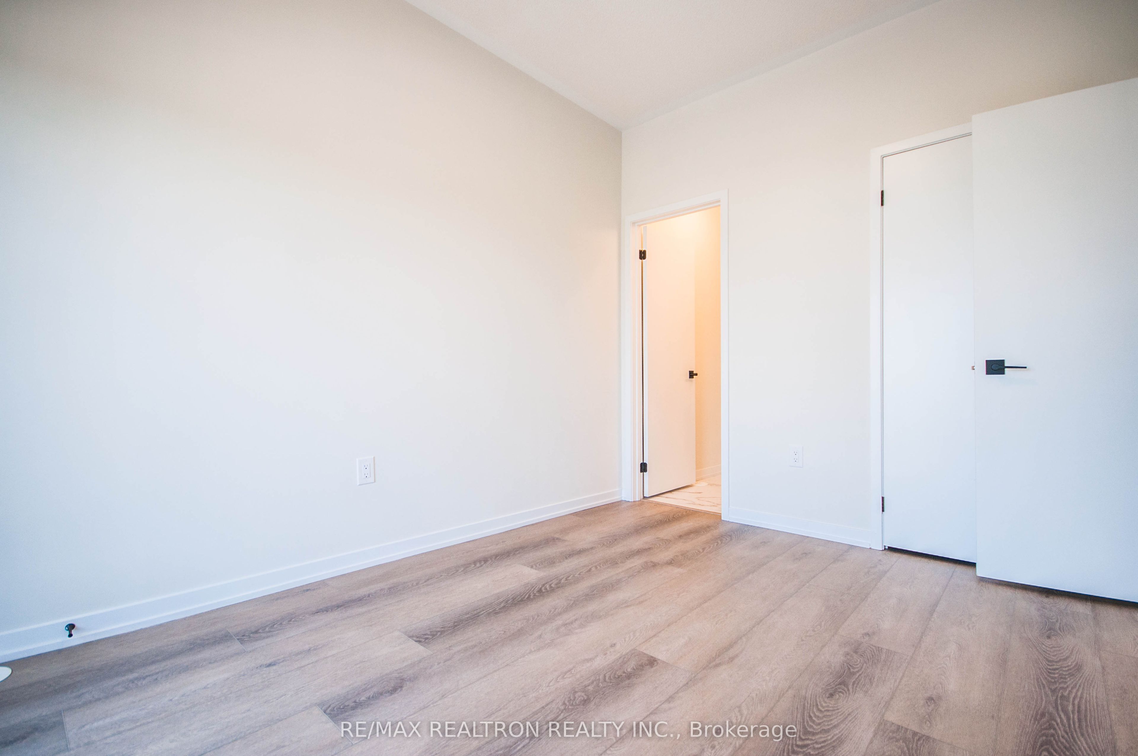 68 Matawin Lane, Richmond Hill, ON L4B 0H8 photo 5