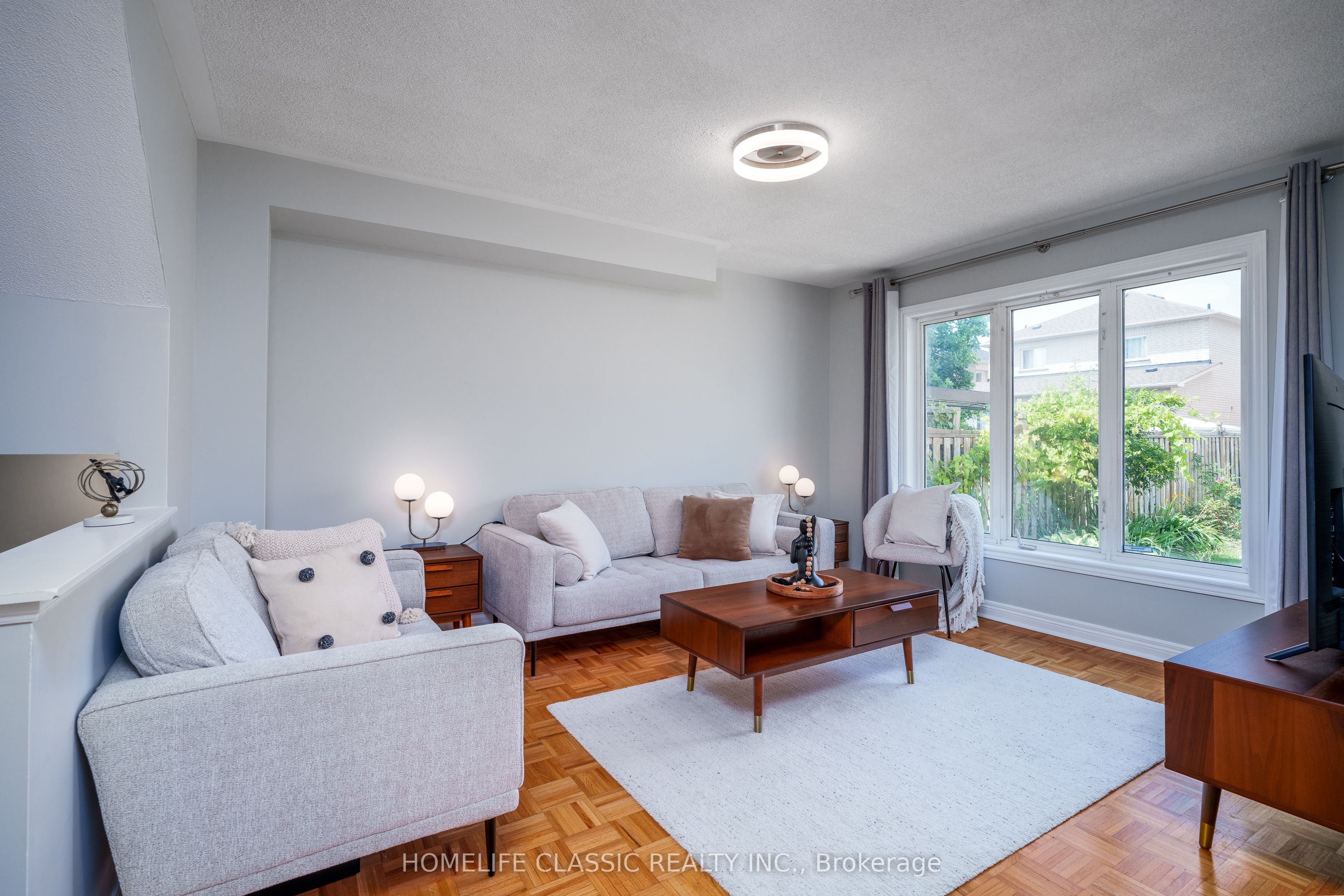 44 Wildberry Crescent, Vaughan, ON L4H 2C6 photo 5