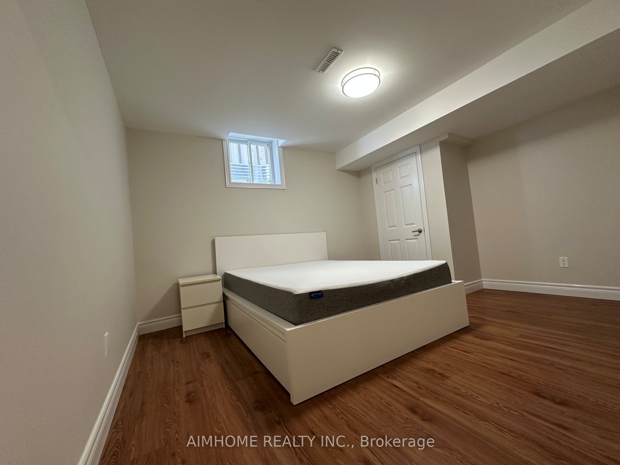 22 Quetico Drive Bsmt, Richmond Hill, ON L4B 3S9 photo 5