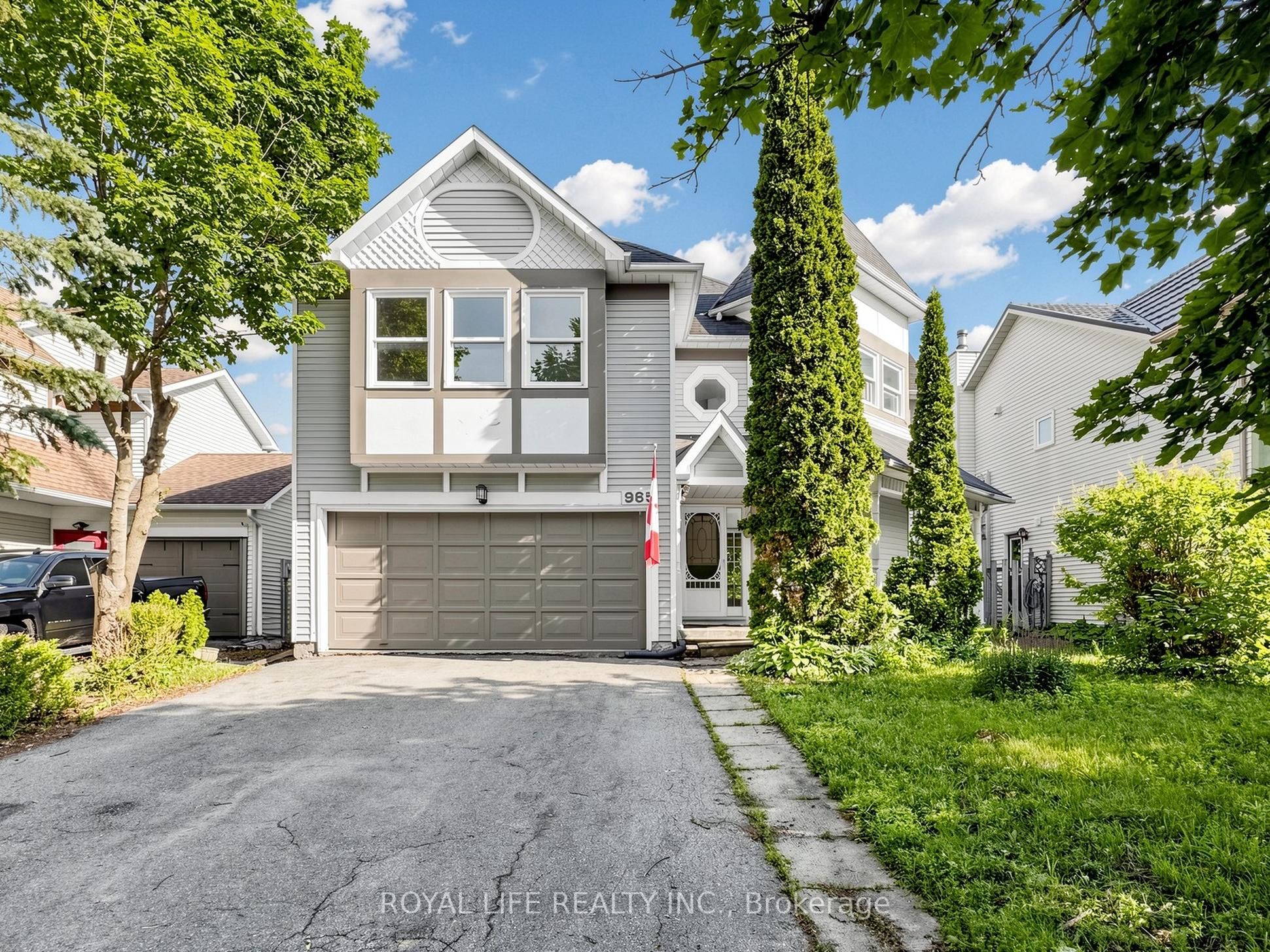 985 Linden Street, Innisfil, ON L9S 1W4