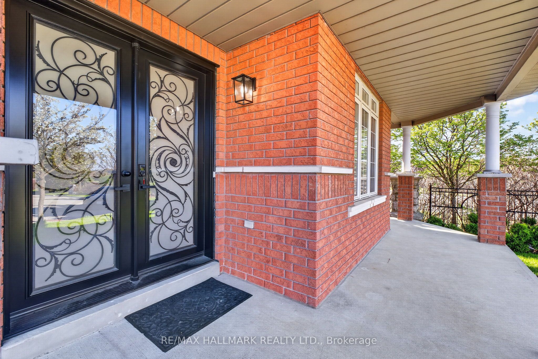 57 Saint Nicholas Crescent, Vaughan, ON L4H 3E5 photo 3