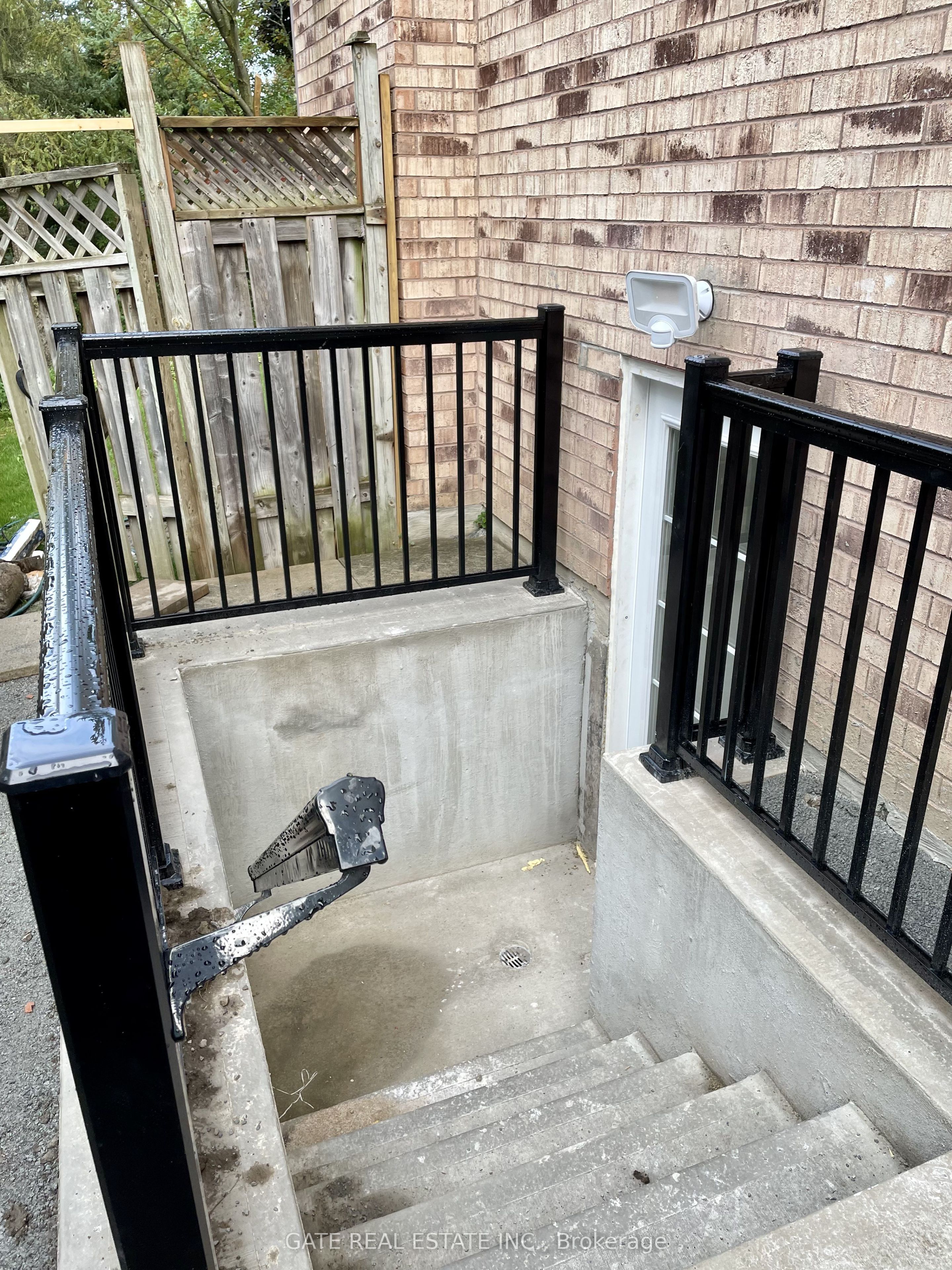 64 Morrison Crescent, Markham, ON L3R 9K7 photo 3