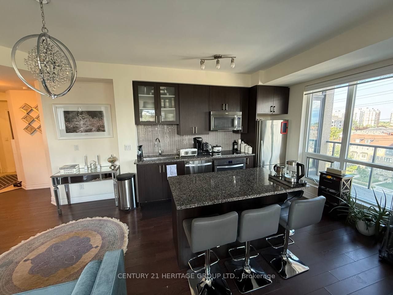 9088 Yonge Street 608A, Richmond Hill, ON L4C 6Z9 photo 2