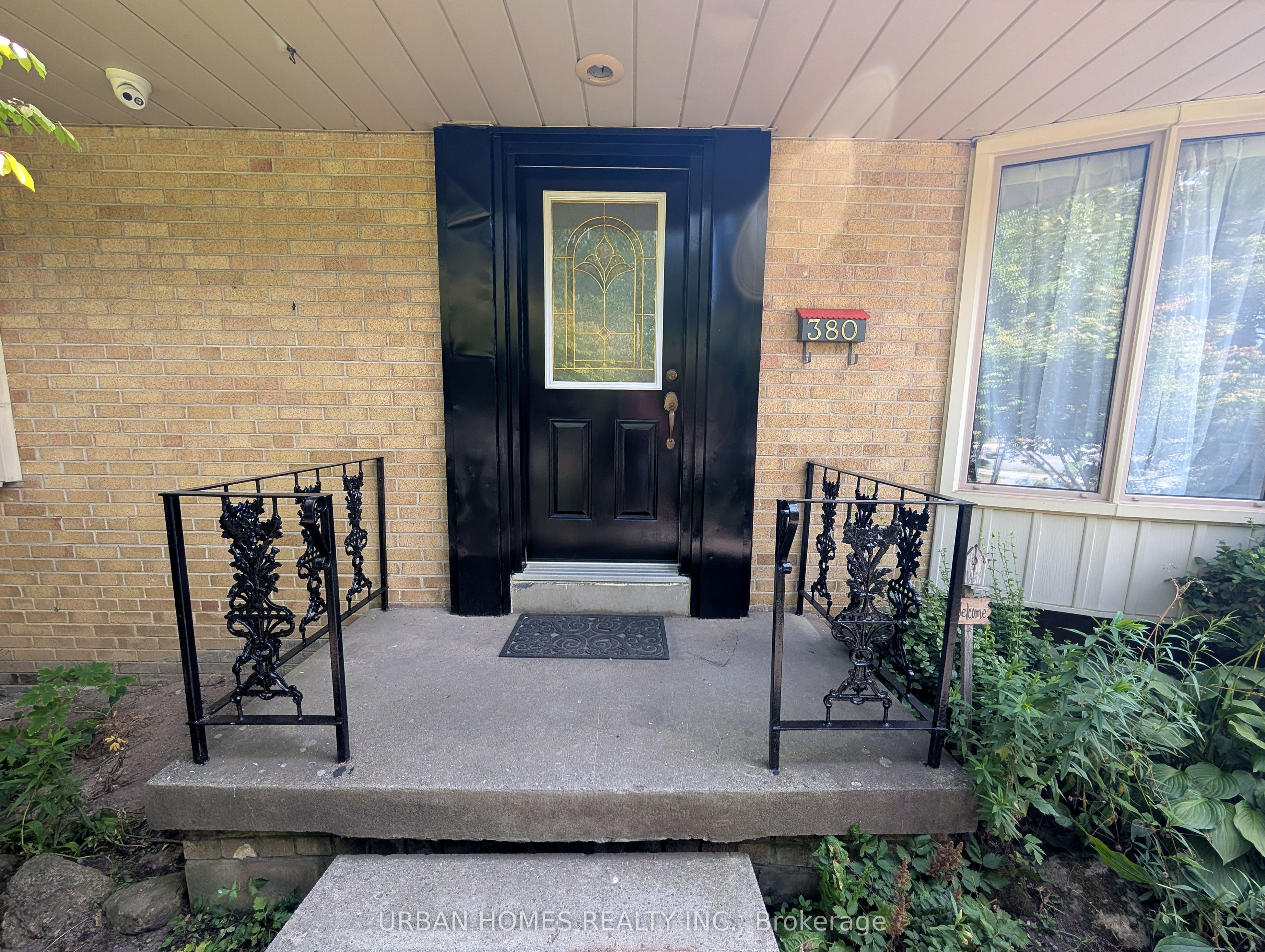380 Mill Street, Richmond Hill, ON L4C 4B9 photo 3