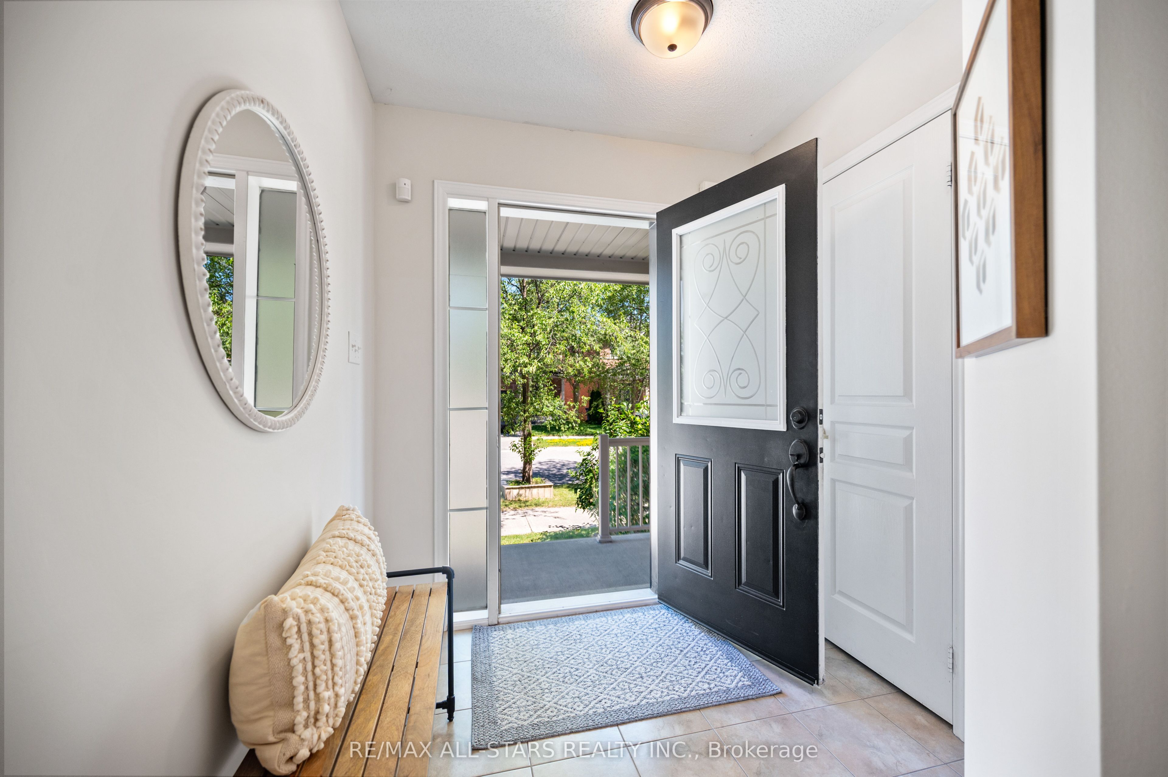 195 Richard Underhill Avenue, Whitchurch-Stouffville, ON L4A 0Z4 photo 4