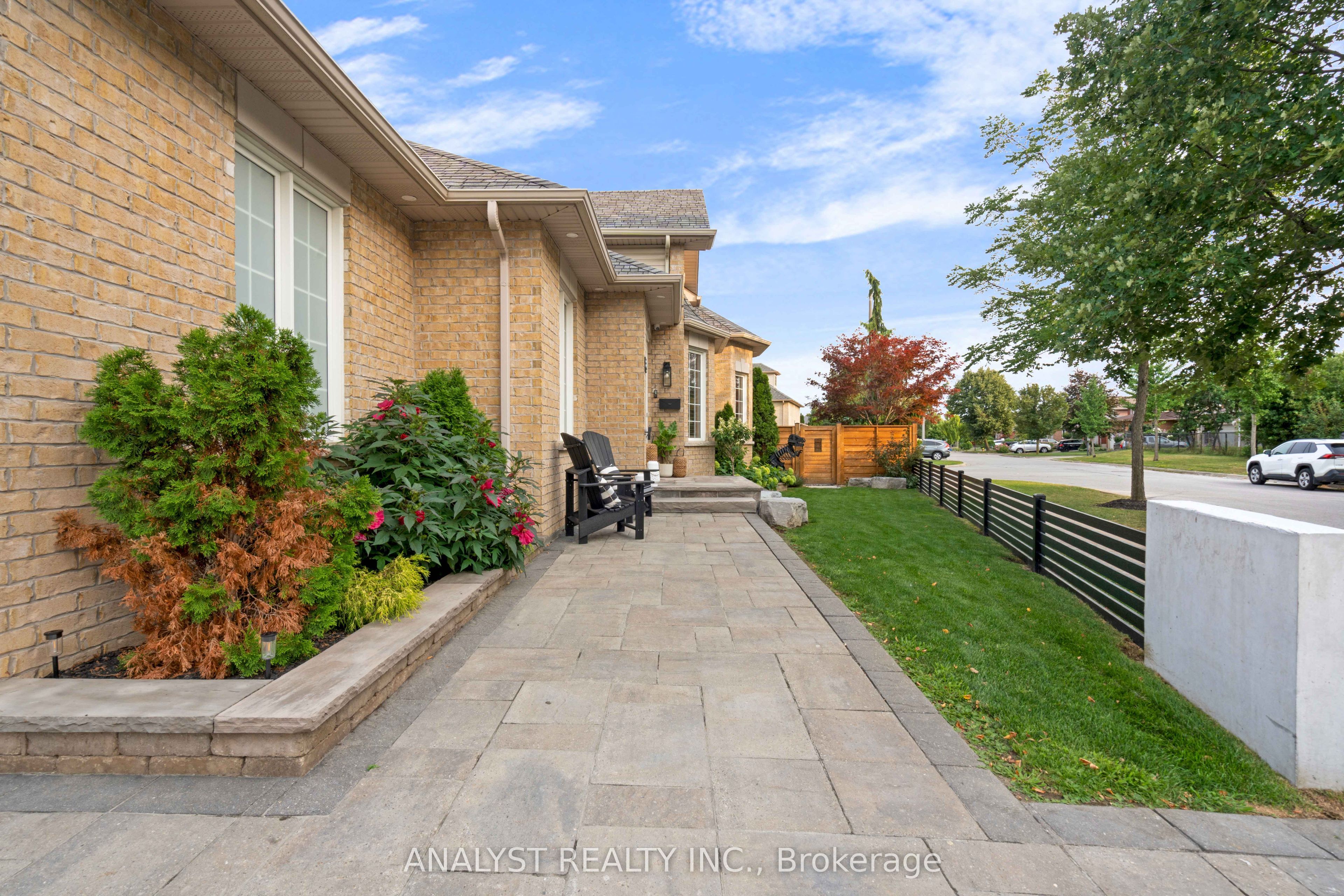 88 Brougham Drive, Vaughan, ON L4L 3C4 photo 4