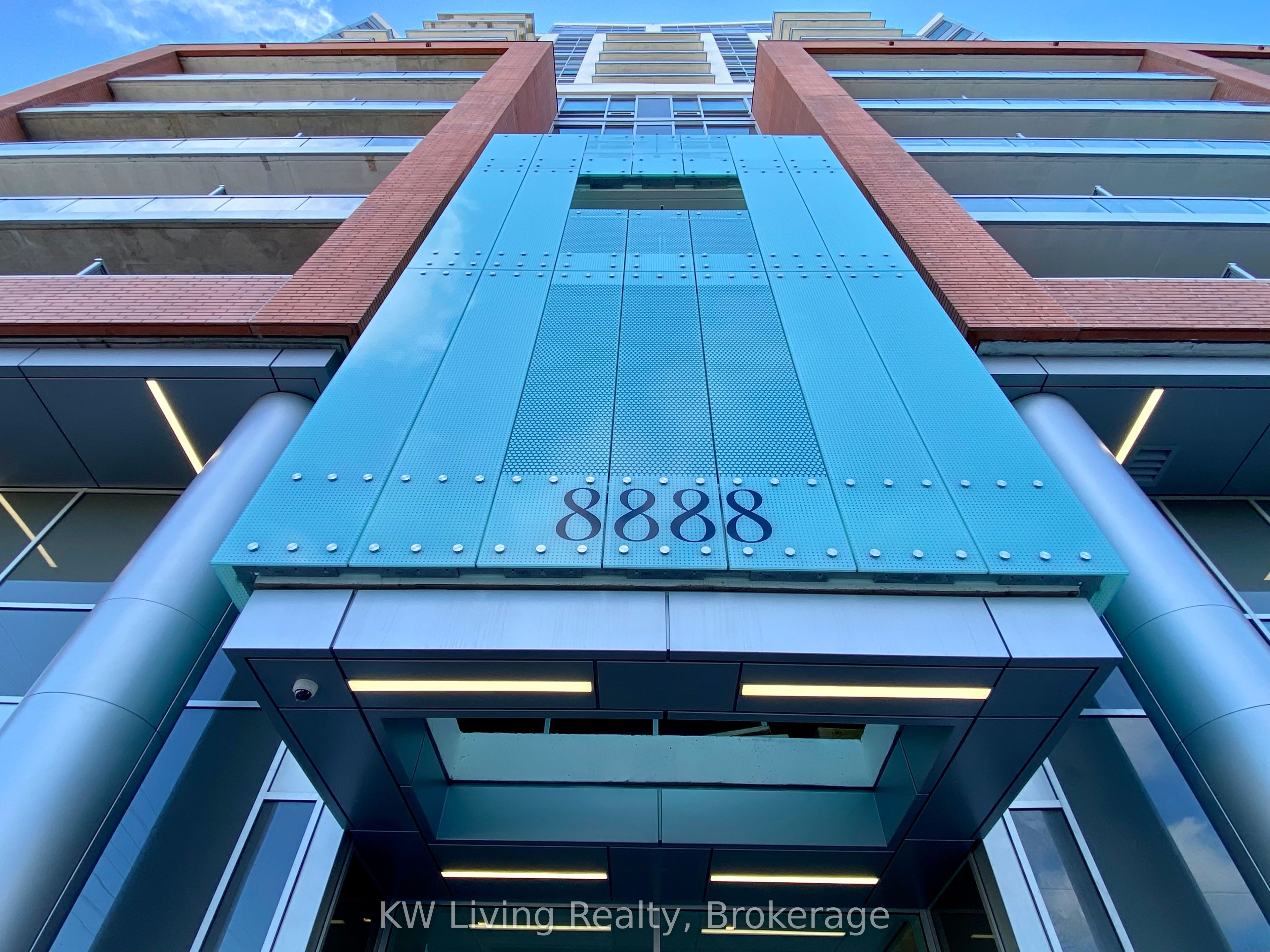 8888 Yonge Street 203, Richmond Hill, ON L4C 5V6 photo 2