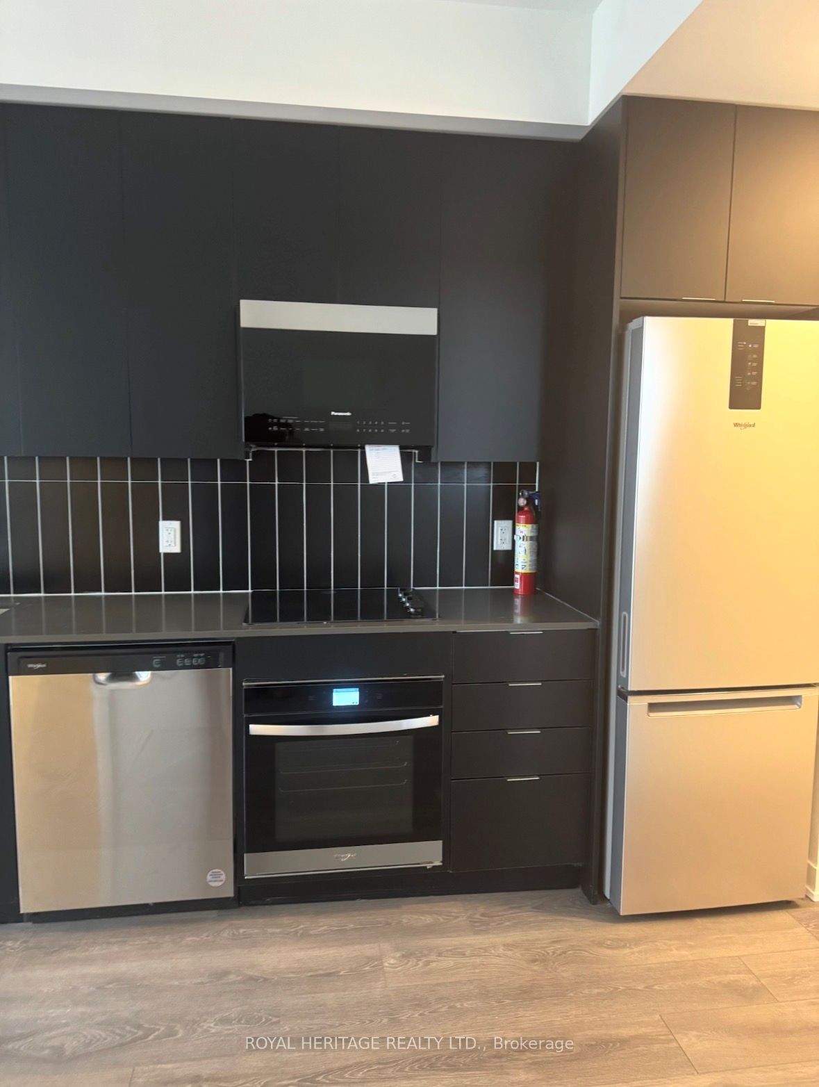 498 Caldari Road 2428, Vaughan, ON L4K 0R6 photo 4