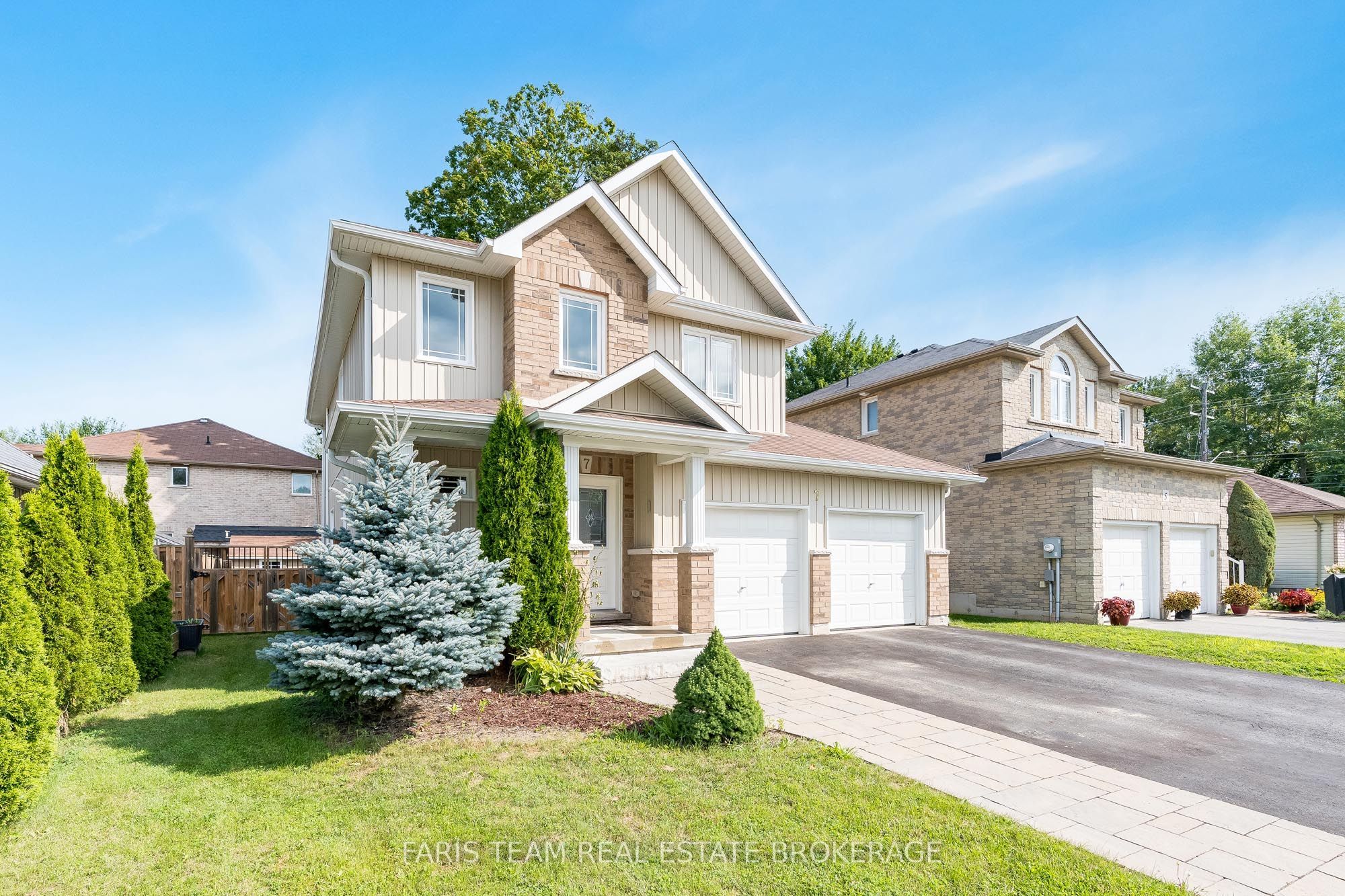 7 Mancini Drive, Essa, ON L0M 1B1 photo 2