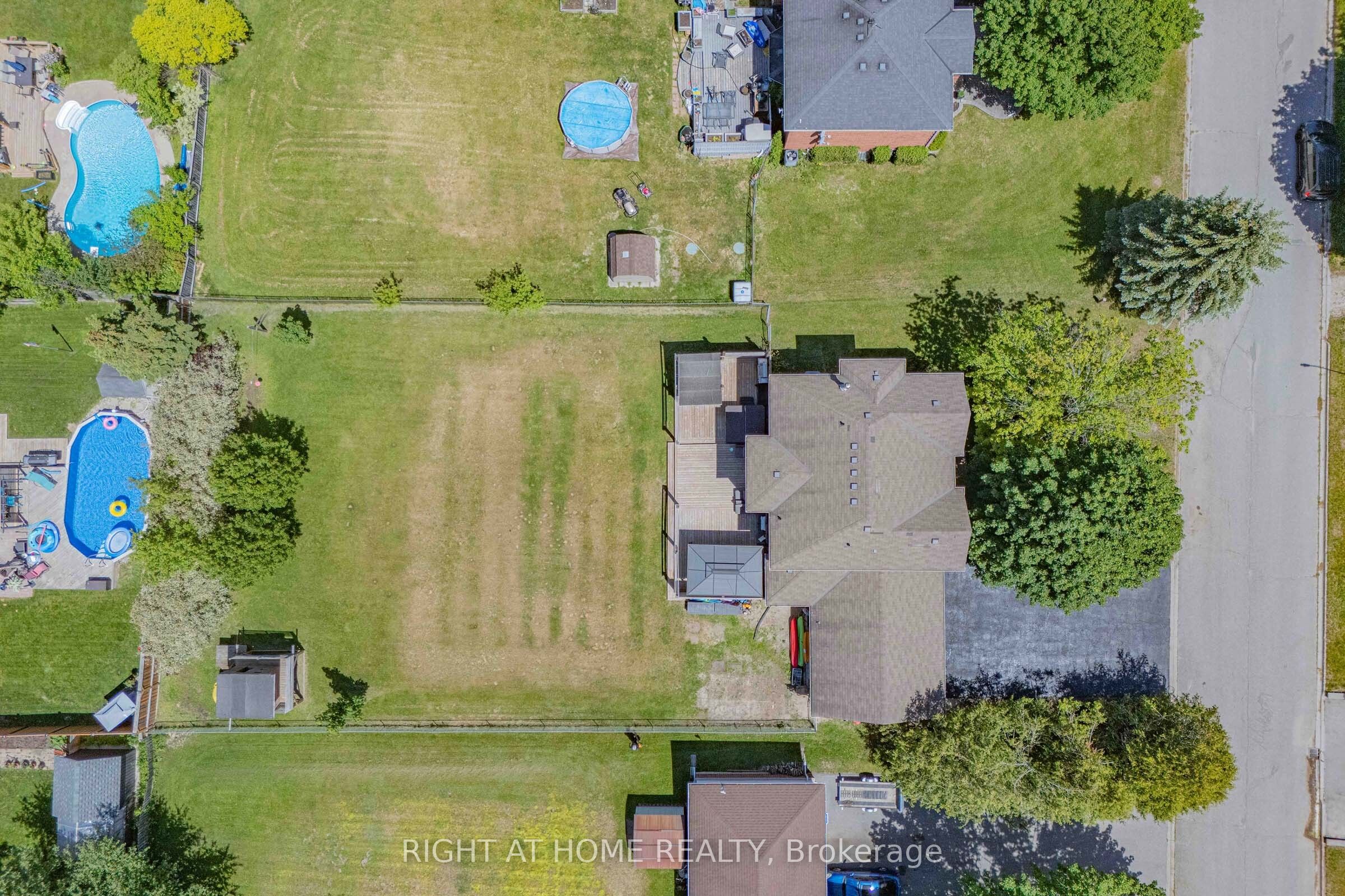 2114 Hughes Drive, Innisfil, ON L0L 1R0 photo 5