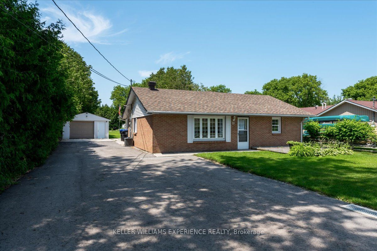 31 RIVER Drive, Essa, ON L3W 0G8