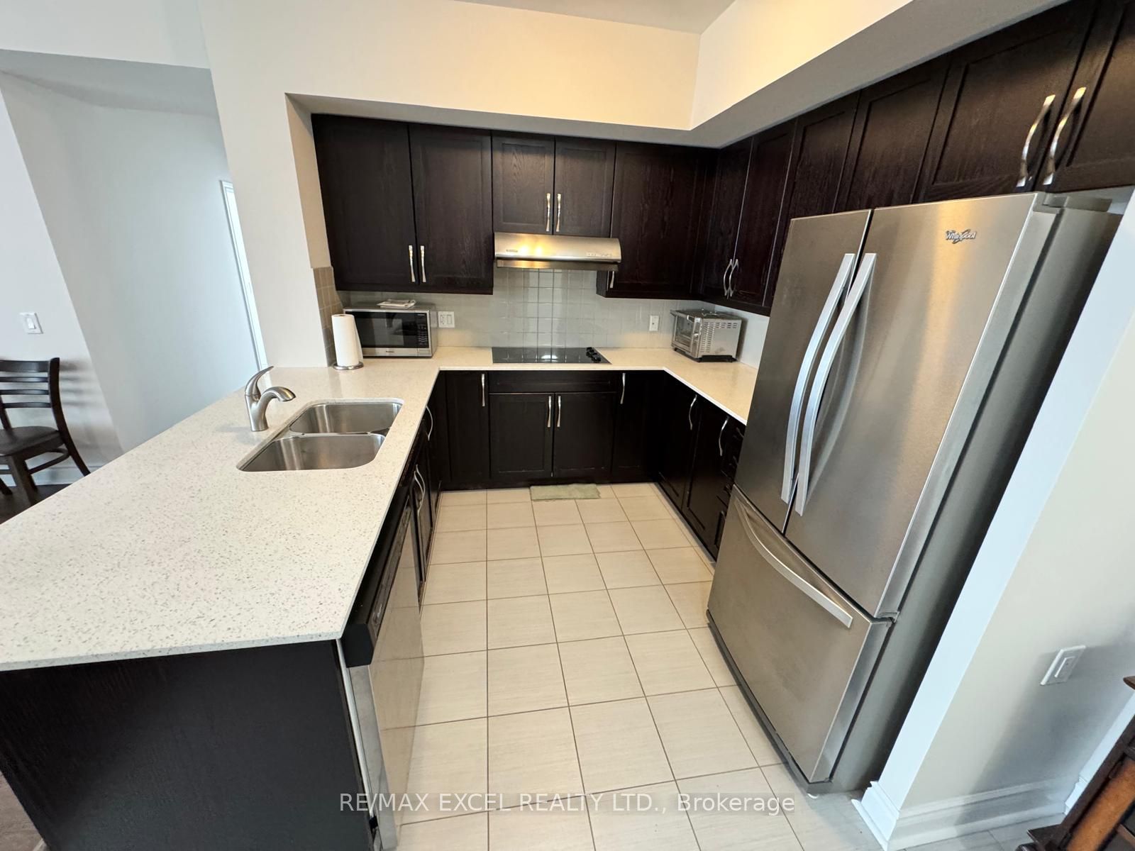 1 Sun Yat Sen Avenue 257, Markham, ON L3R 5K9 photo 3