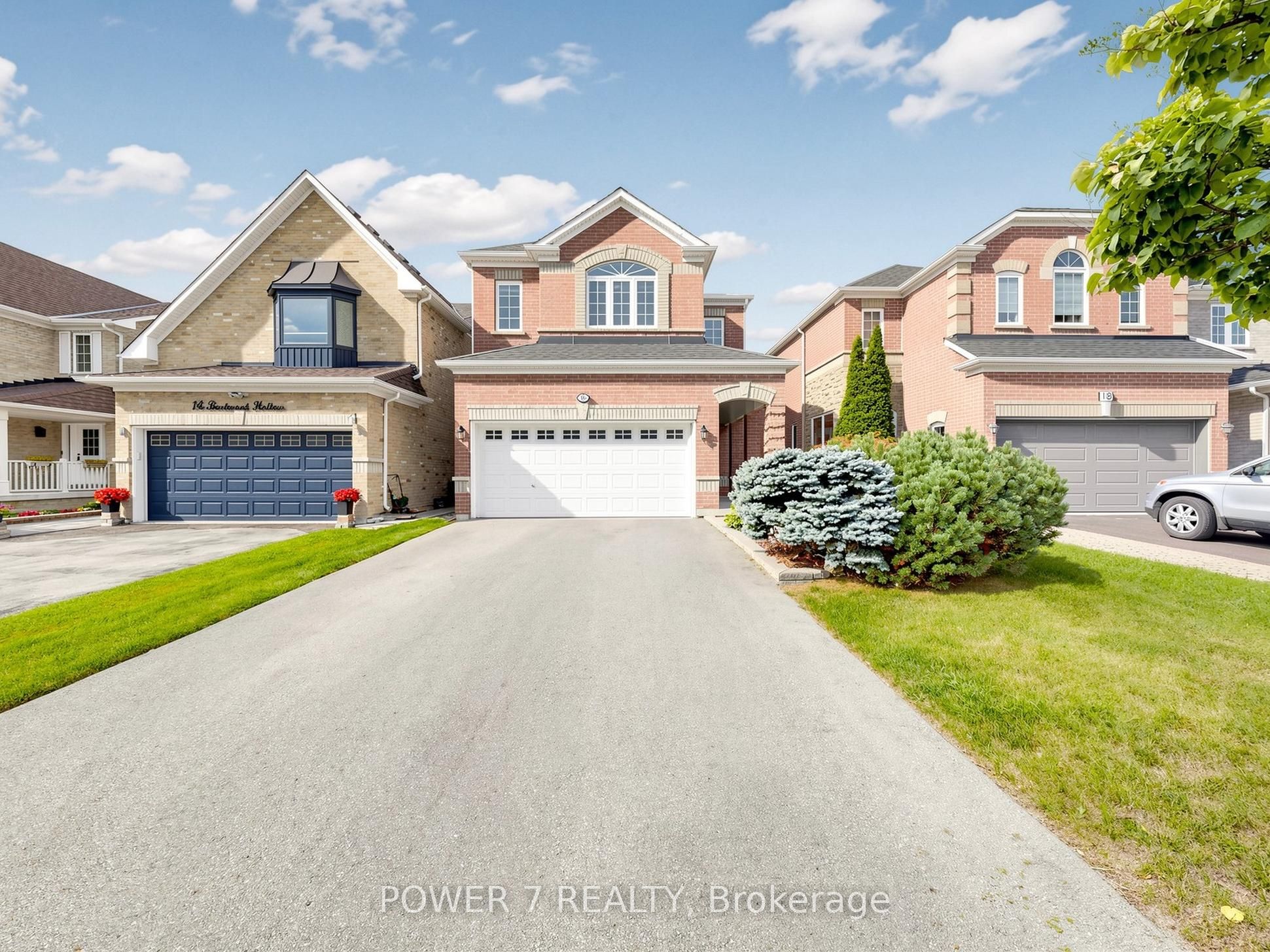 16 Barkwood Hollow, Markham, ON L6C 2J9