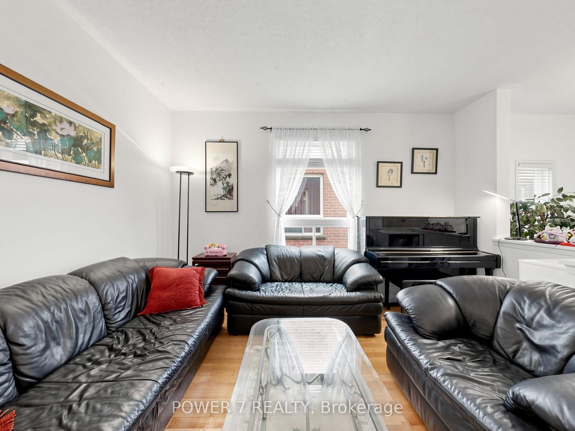 16 Barkwood Hollow, Markham, ON L6C 2J9 photo 5