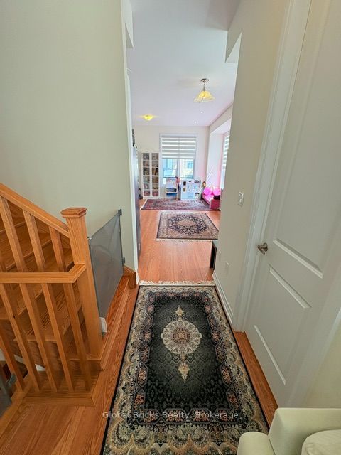 64 Seine Lane E, Richmond Hill, ON L4E 3R9 photo 4