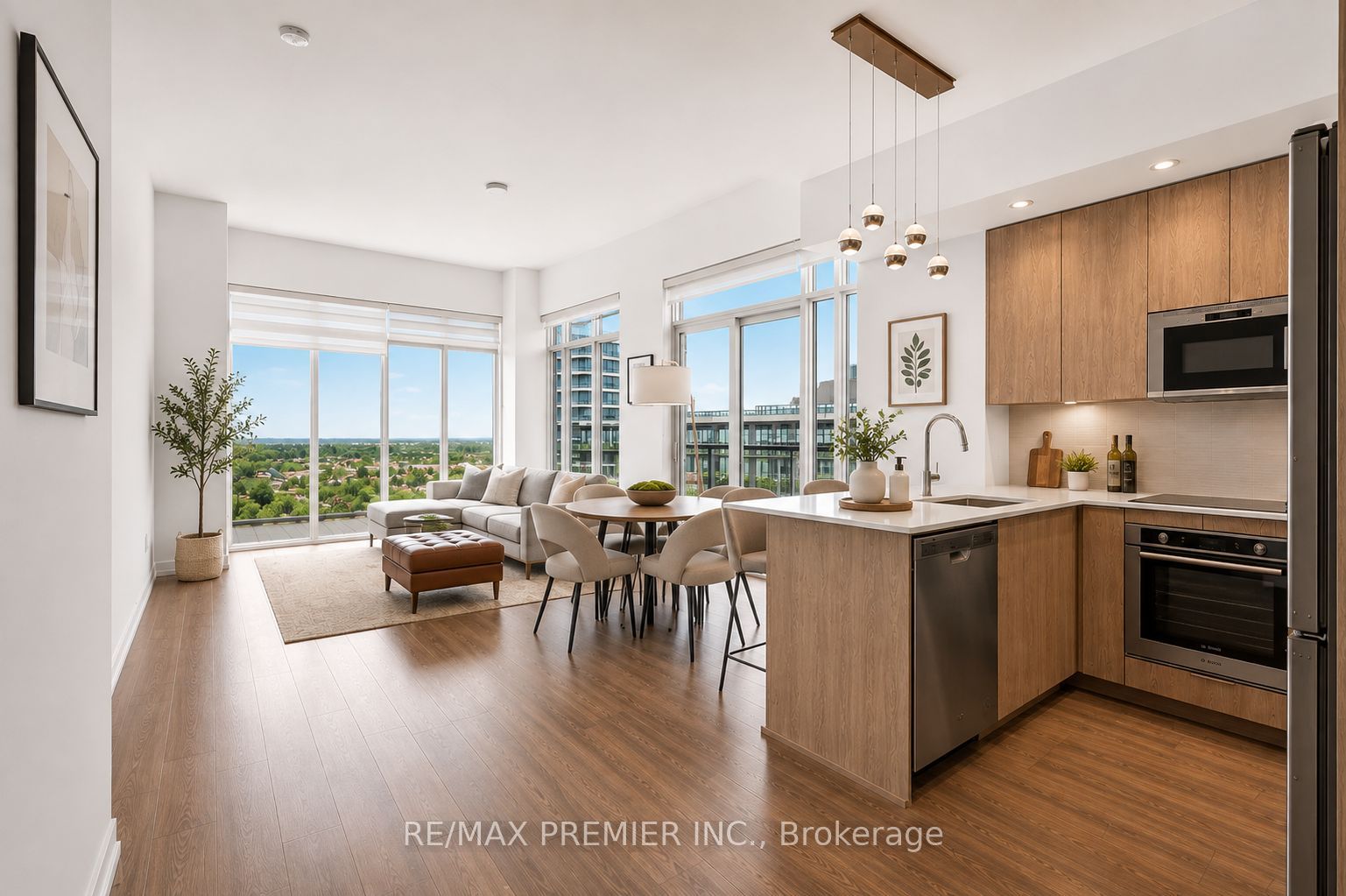99 Eagle Rock Way #1012, Vaughan, ON L6A 5A7 photo 2