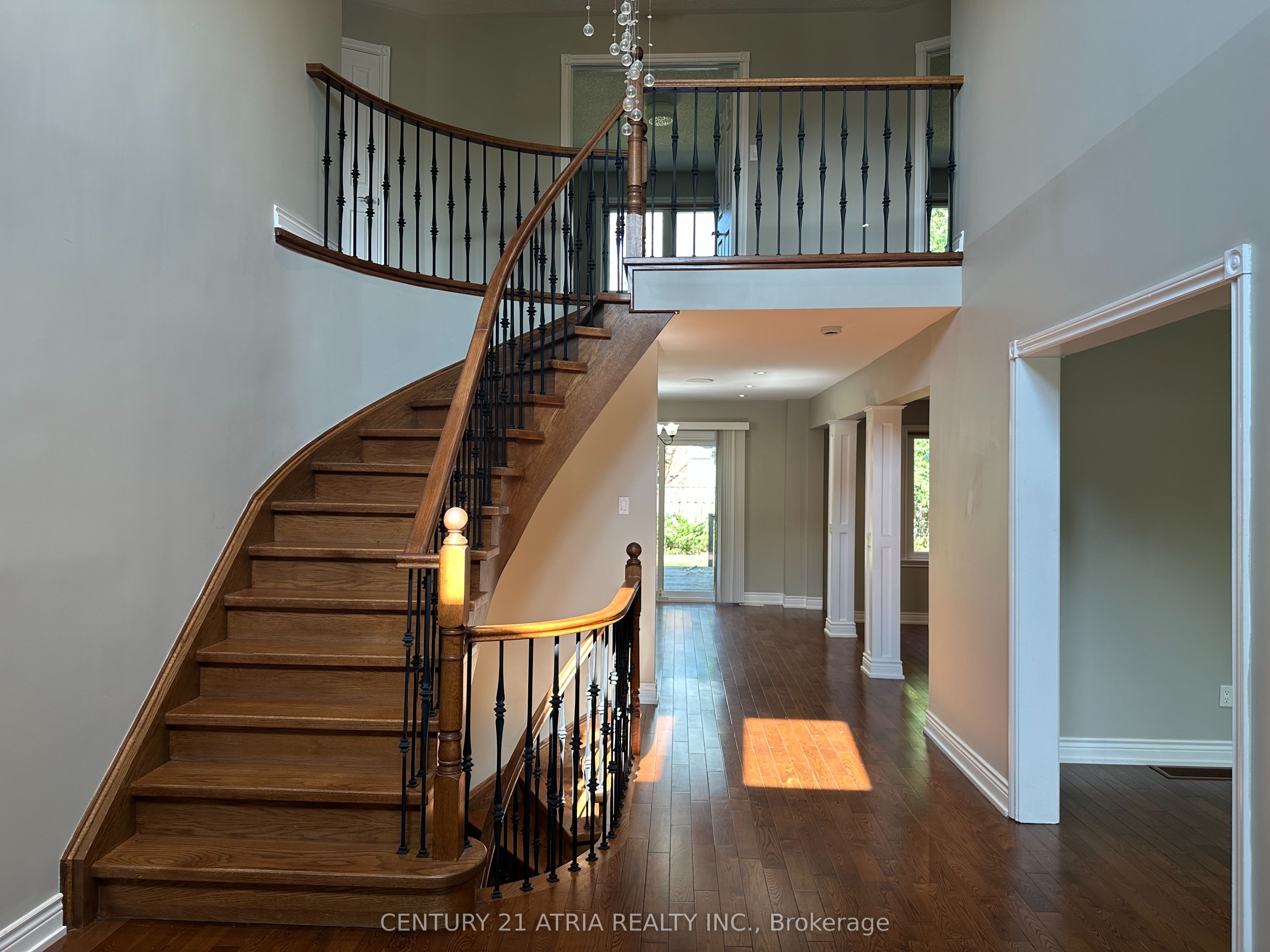 589 Village Parkway, Markham, ON L3R 6C1 photo 5