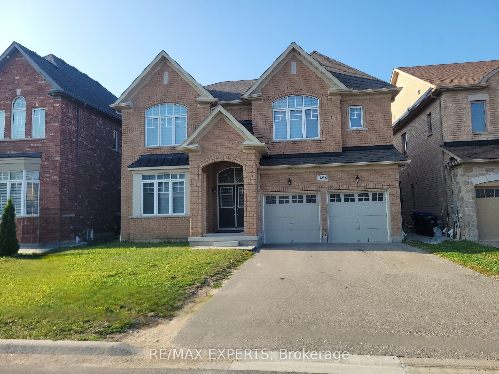 1454 Tomkins Road, Innisfil, ON L9S 0M8 photo 2