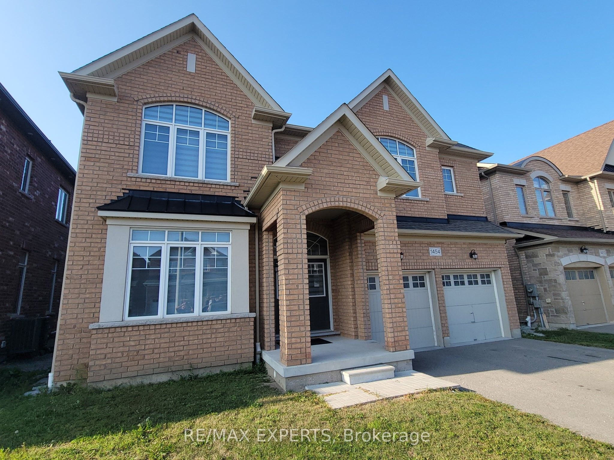 1454 Tomkins Road, Innisfil, ON L9S 0M8 photo 3