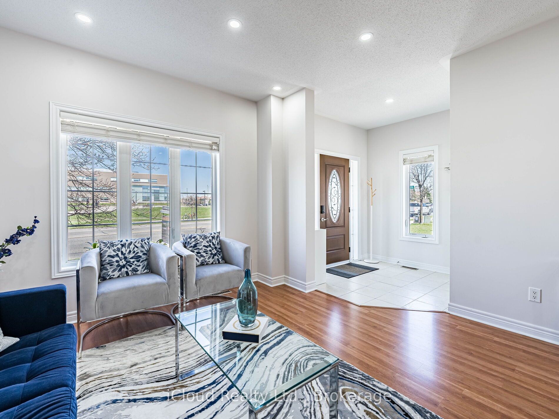 11 Davos Road, Vaughan, ON L4H 0P4 photo 3
