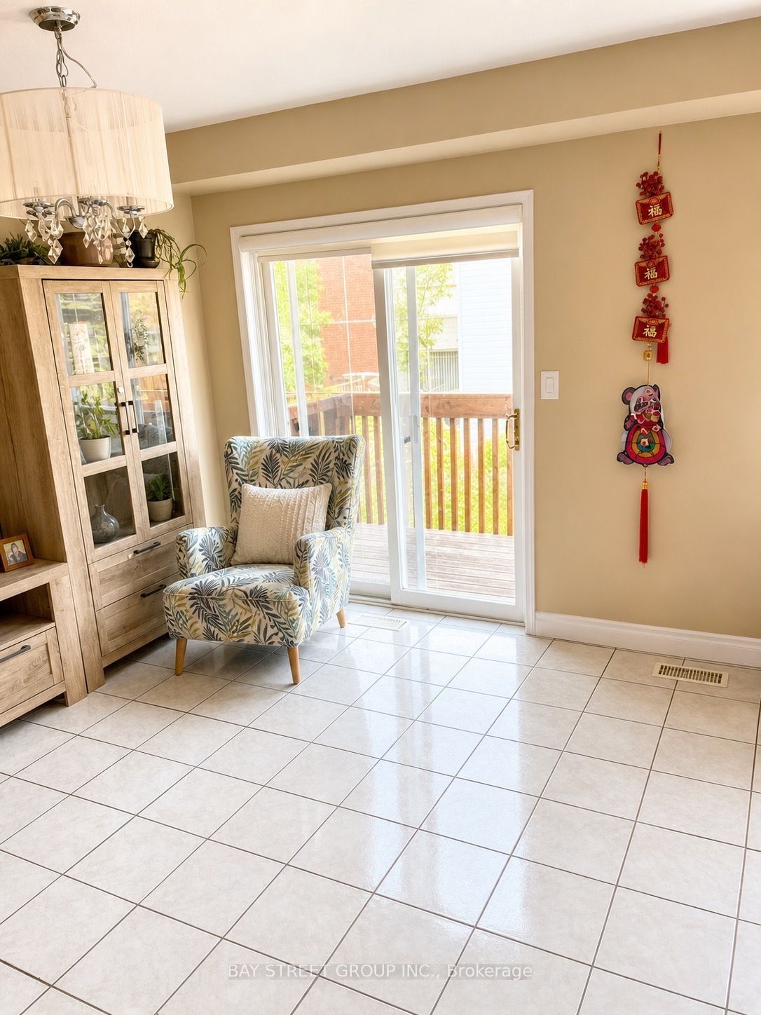 19 Casabel Drive Upper, Vaughan, ON L6A 3M5 photo 2