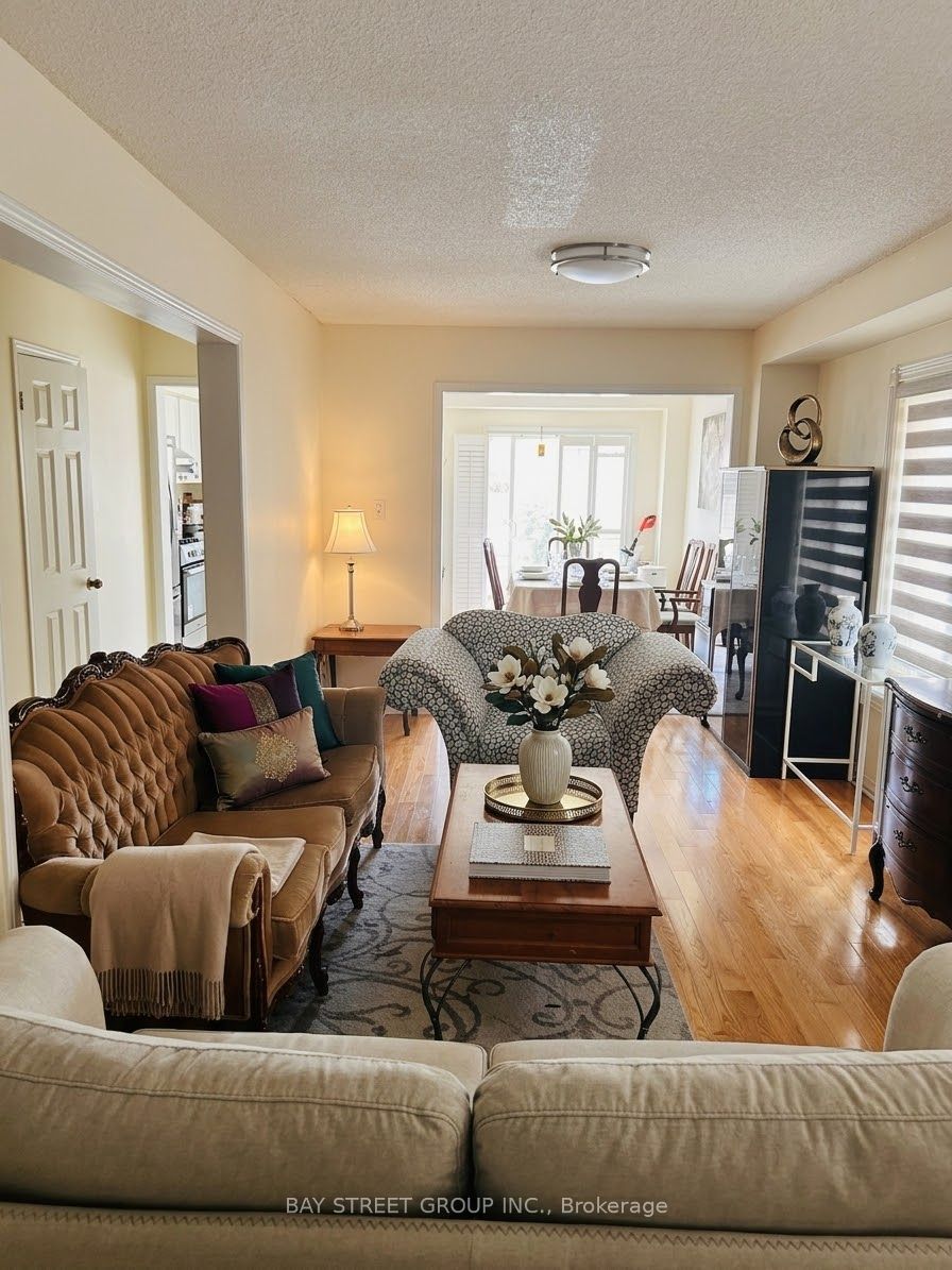 53 tara Crescent, Markham, ON L3S 4S8 photo 3