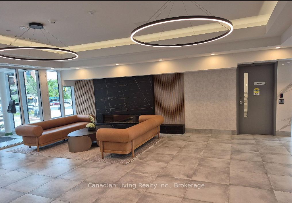 705 Davis Drive W 1401, Newmarket, ON L3Y 0J1 photo 5