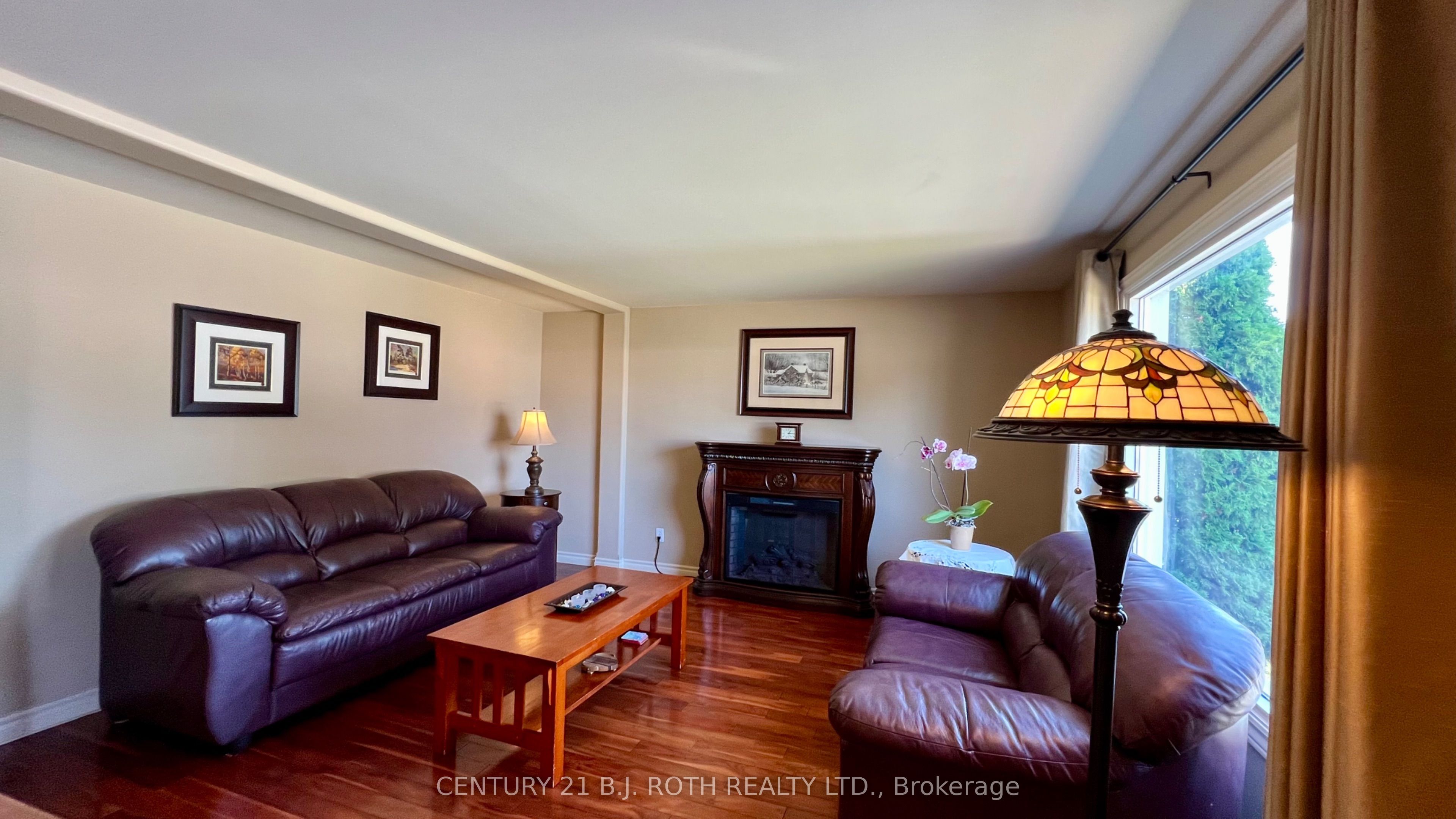 31 Corner Brook Trail, Innisfil, ON L9S 1P5 photo 4