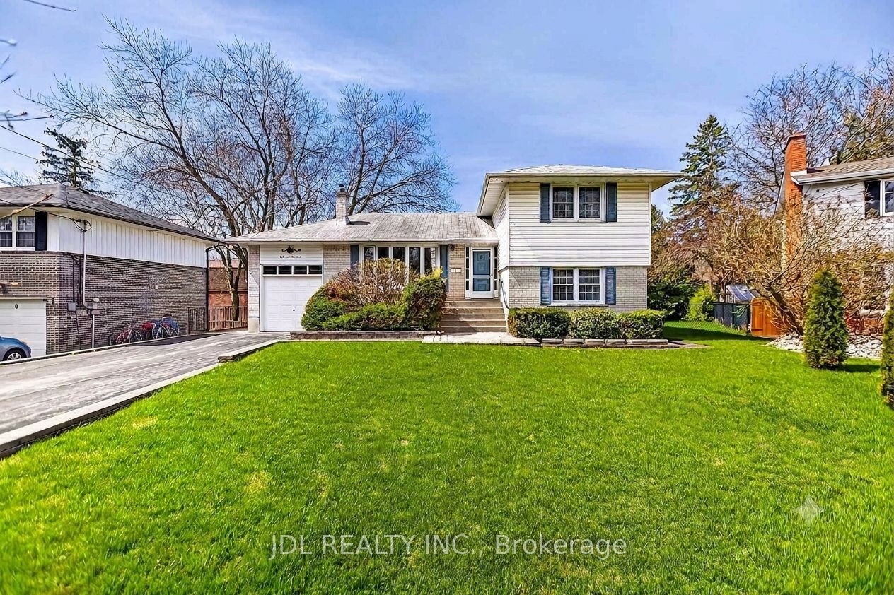 6 Willowgate Drive Main Floor, Markham, ON L3P 1G2