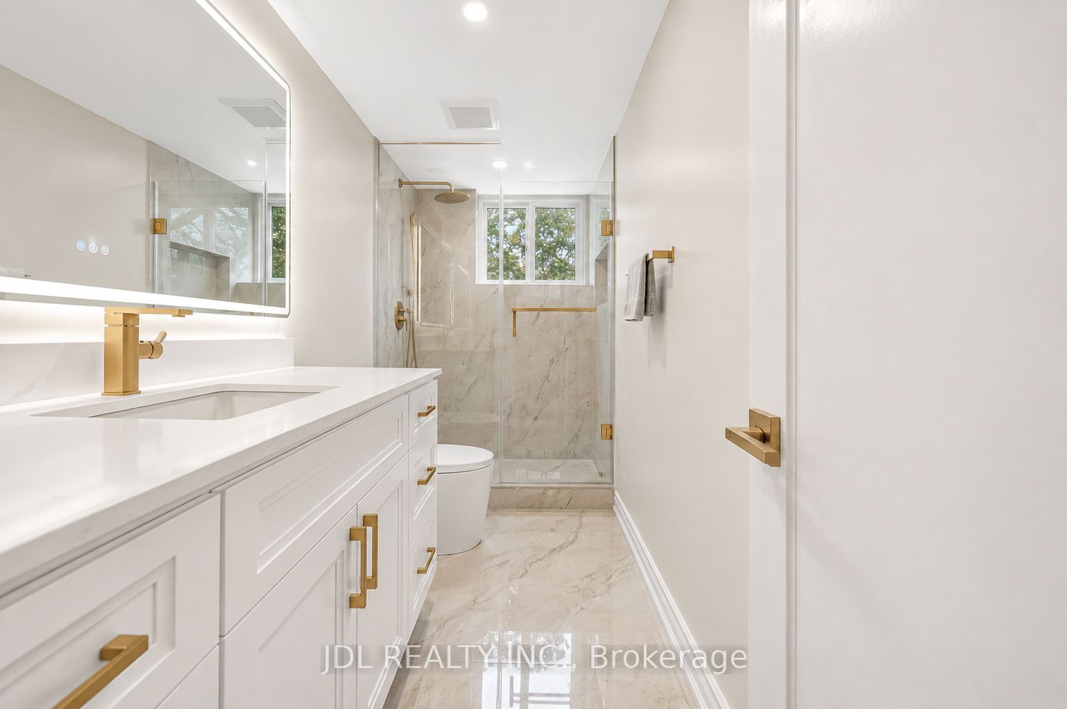6 Willowgate Drive Bsmt, Markham, ON L3P 1G2 photo 2