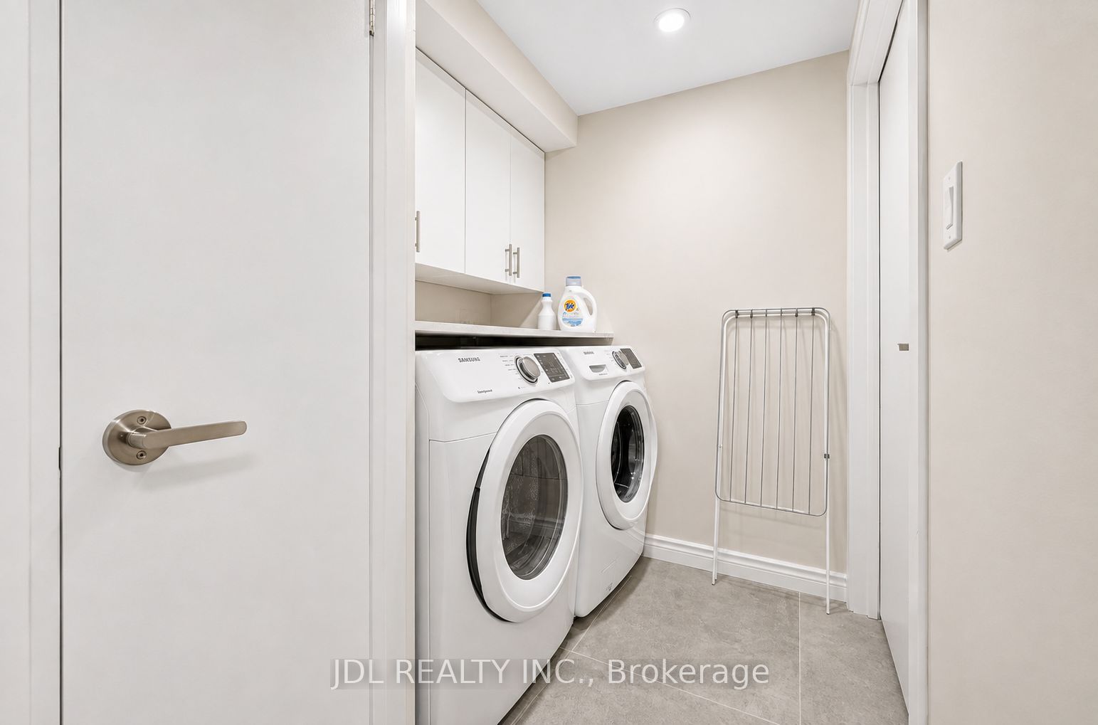 6 Willowgate Drive Bsmt, Markham, ON L3P 1G2 photo 3