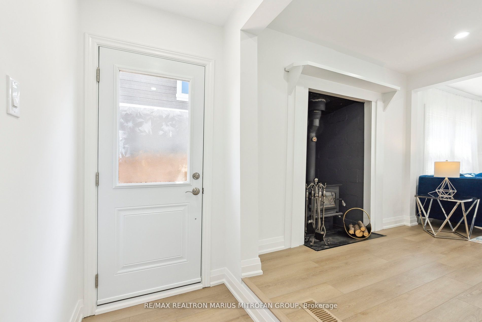 1118 Stoney Point Road, Innisfil, ON L0L 1W0 photo 3