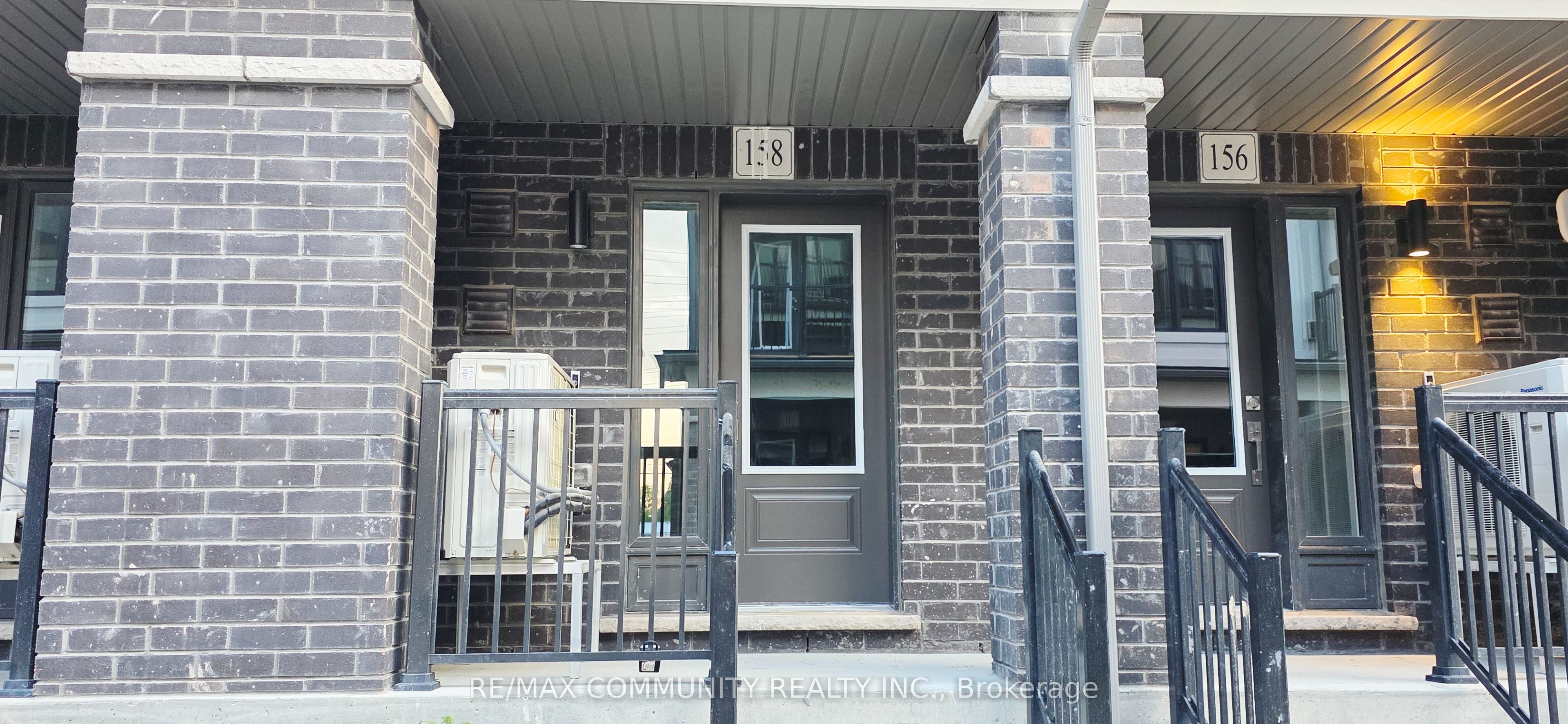 158 Matawin Lane 105, Richmond Hill, ON L4B 0H7
