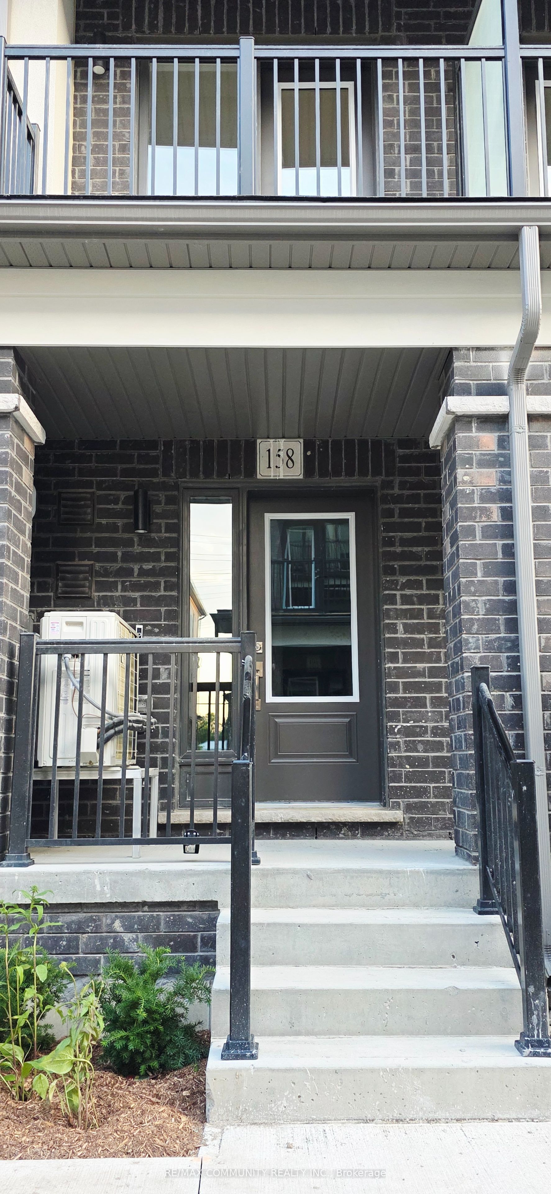 158 Matawin Lane 105, Richmond Hill, ON L4B 0H7 photo 2